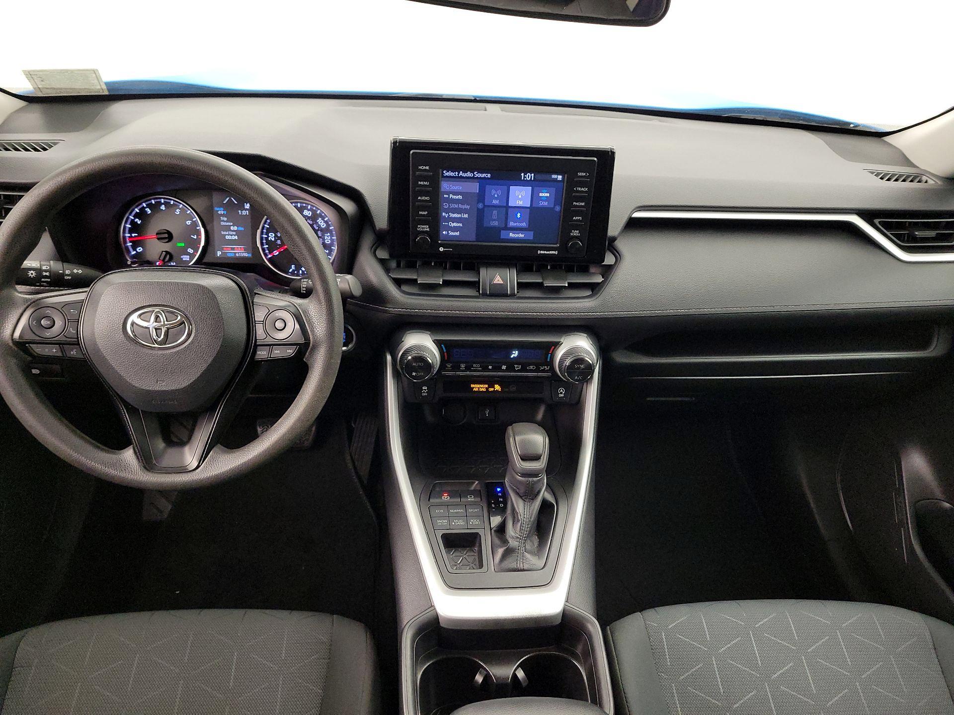 Thumbnail: 2021 Toyota RAV4 - 9