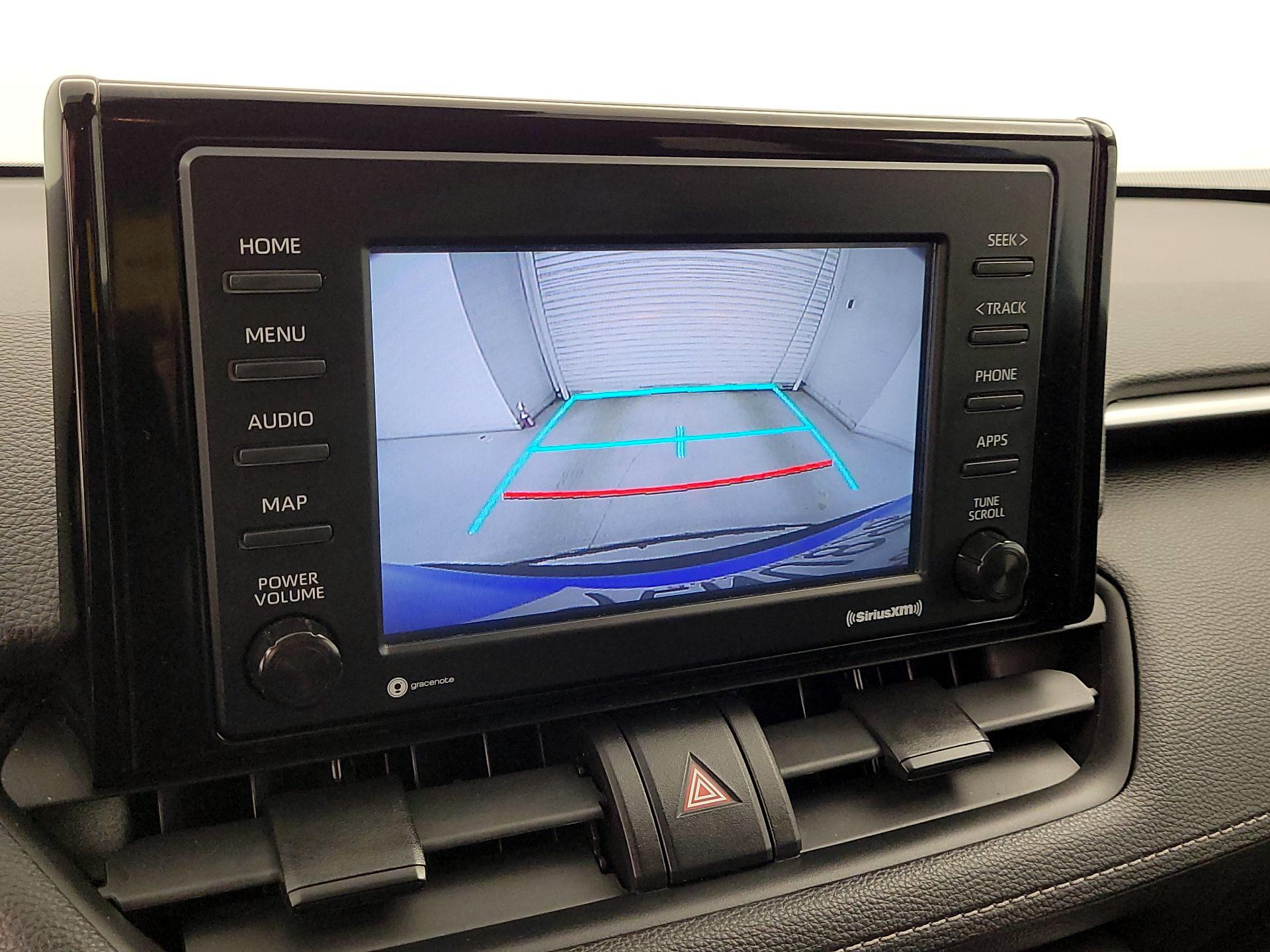 Thumbnail: 2021 Toyota RAV4 - 14