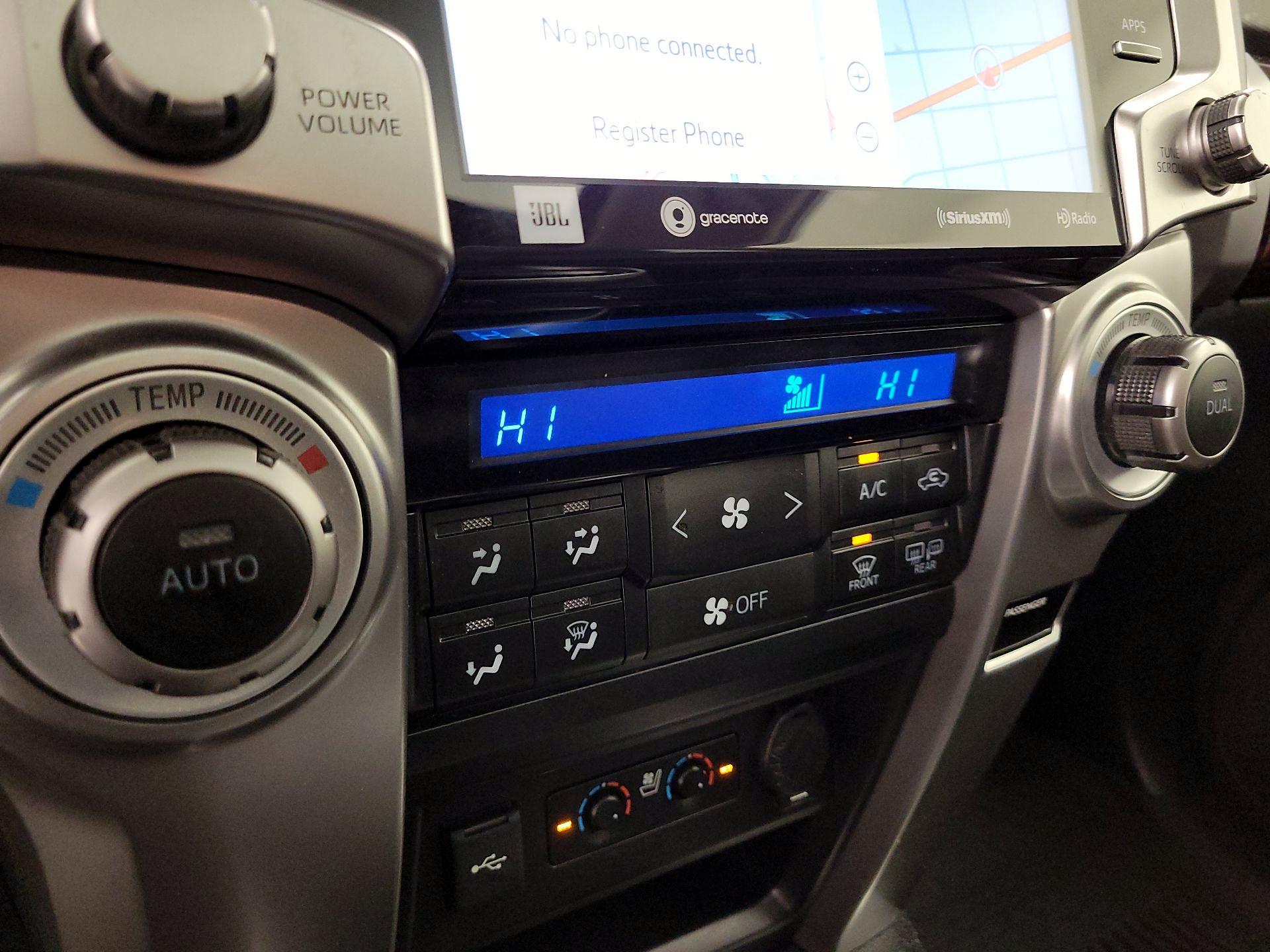 Thumbnail: 2021 Toyota 4Runner - 17