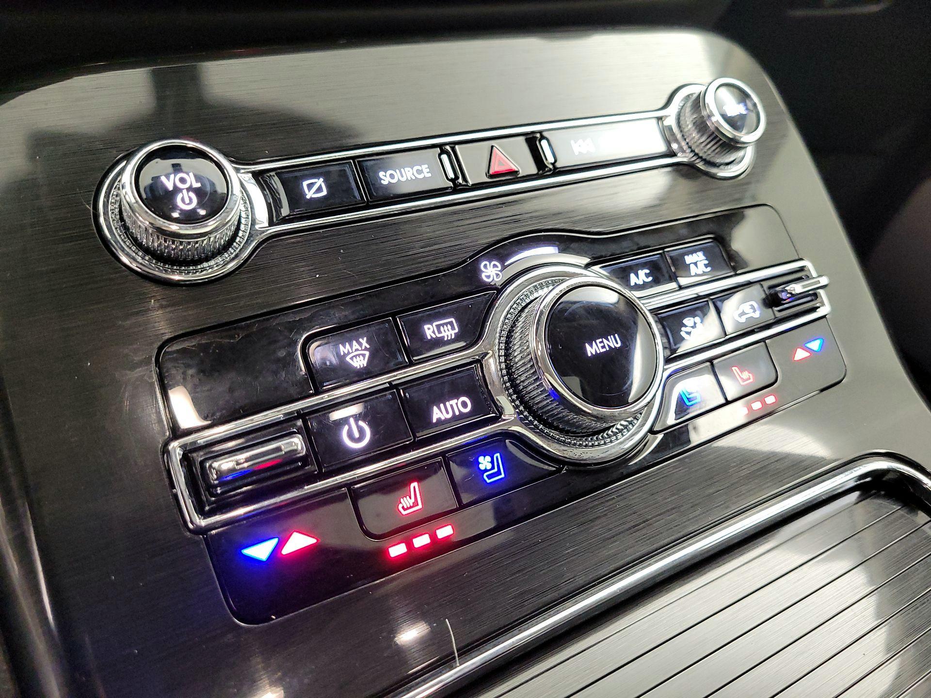 Thumbnail: 2023 Lincoln Nautilus - 17