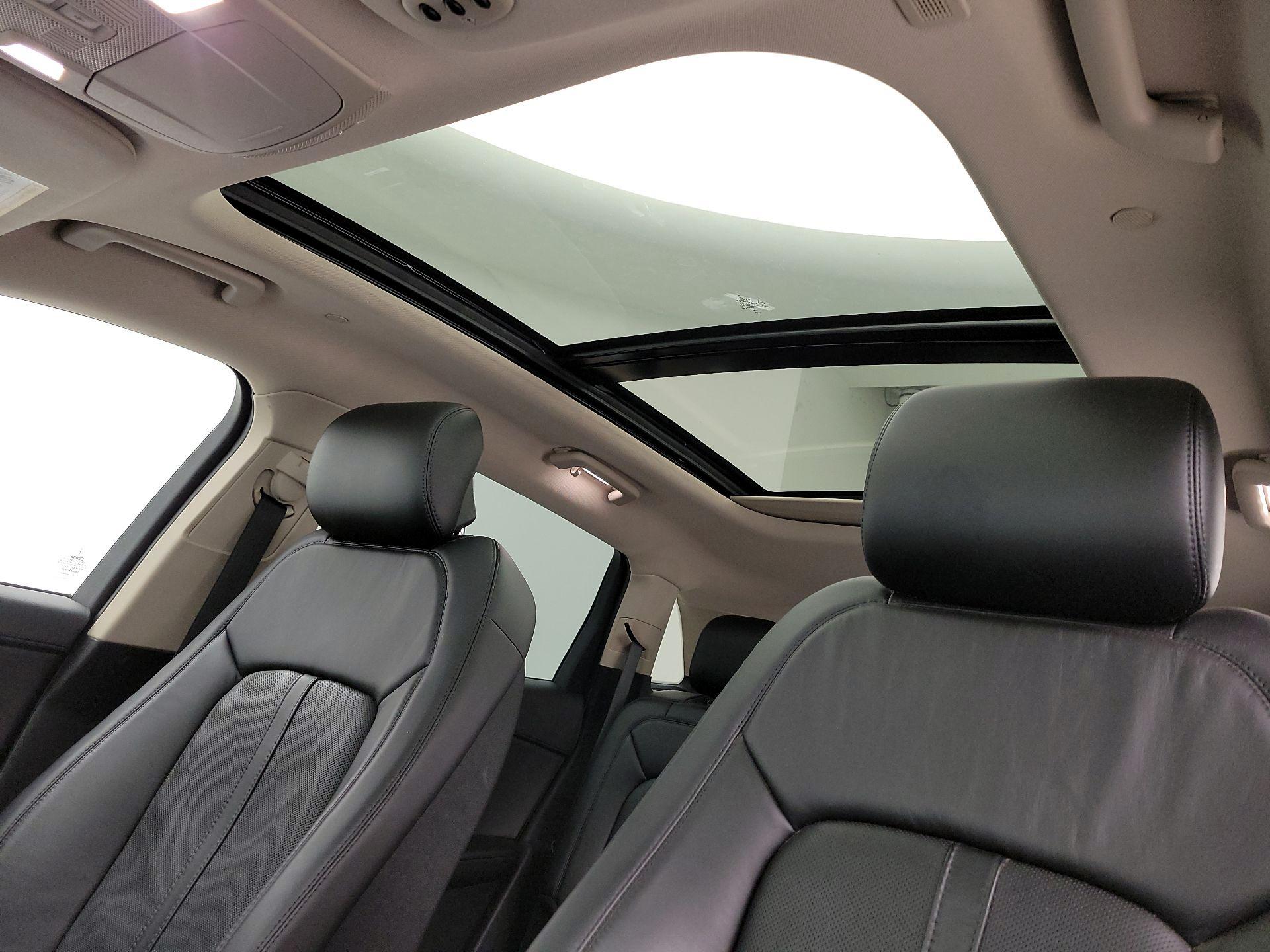 Thumbnail: 2023 Lincoln Nautilus - 20