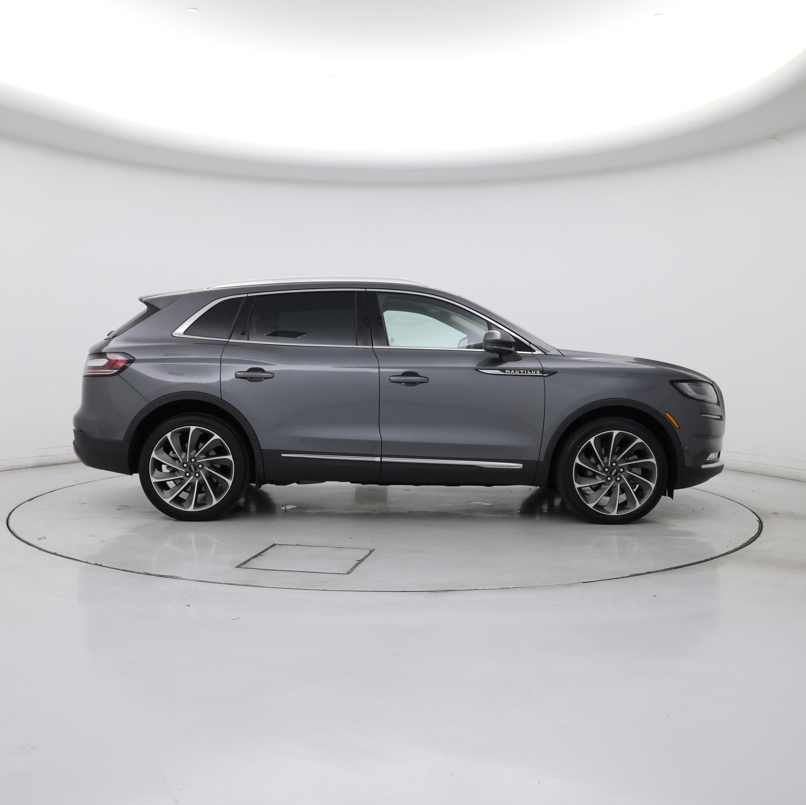 Thumbnail: 2023 Lincoln Nautilus - 7