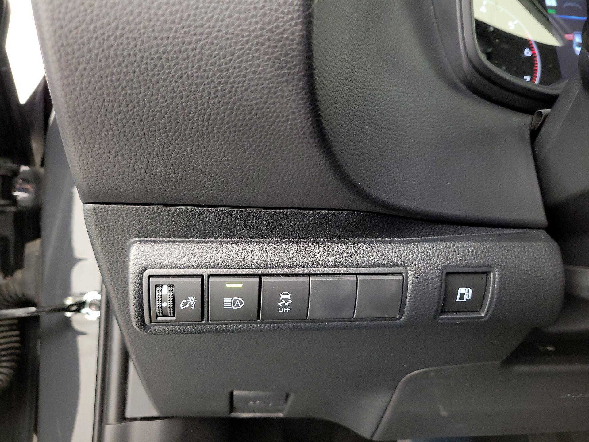 Thumbnail: 2025 Toyota Corolla - 13