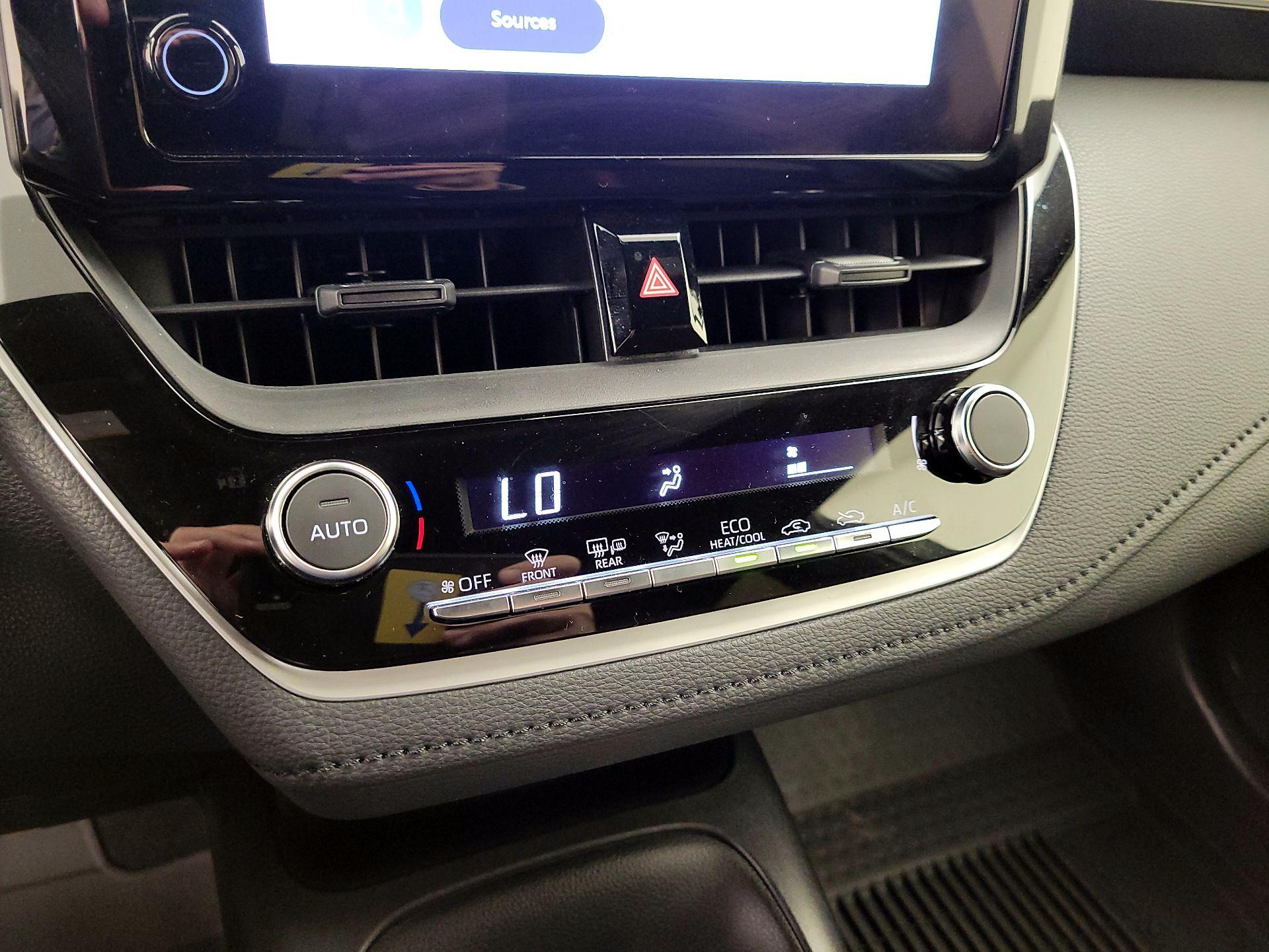 Thumbnail: 2025 Toyota Corolla - 16