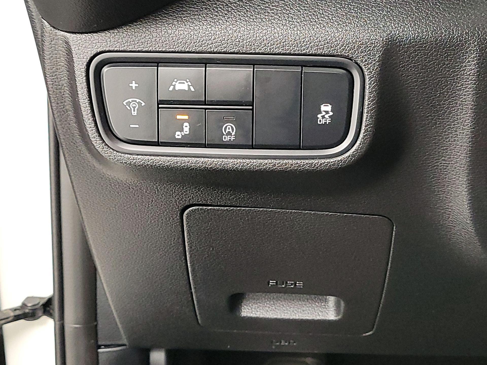 Thumbnail: 2022 Kia Soul - 13