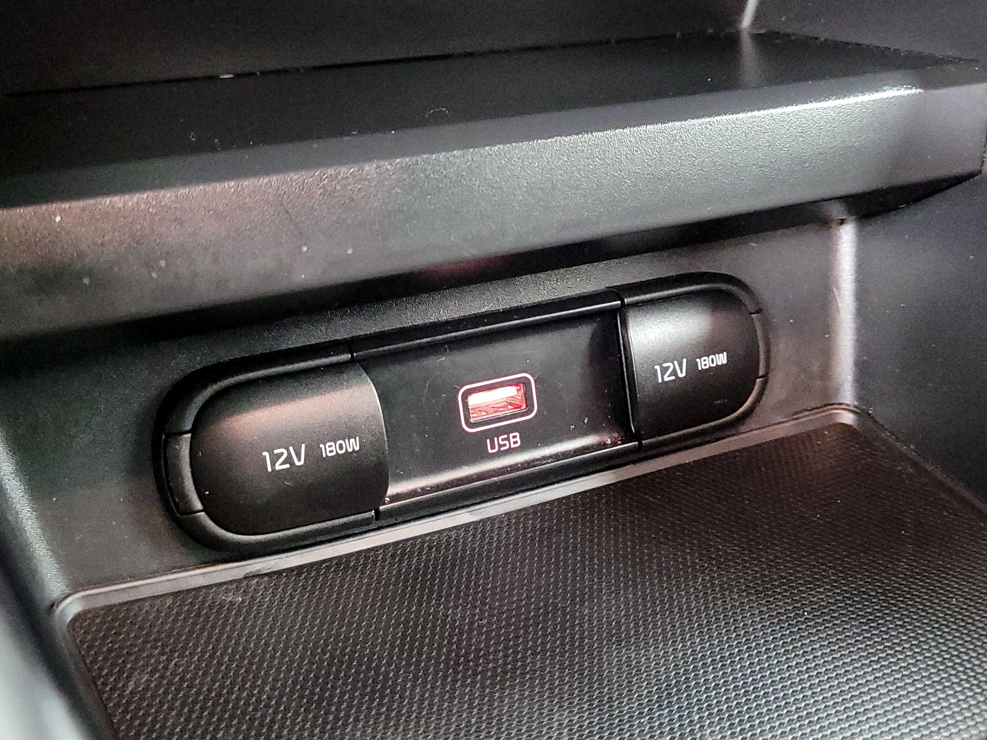 Thumbnail: 2022 Kia Soul - 18