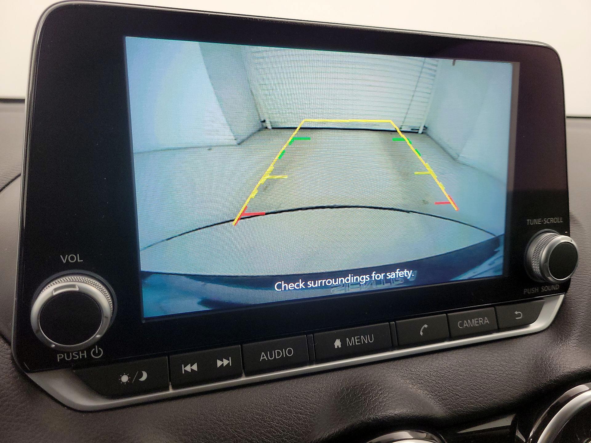 Thumbnail: 2022 Nissan Sentra - 14