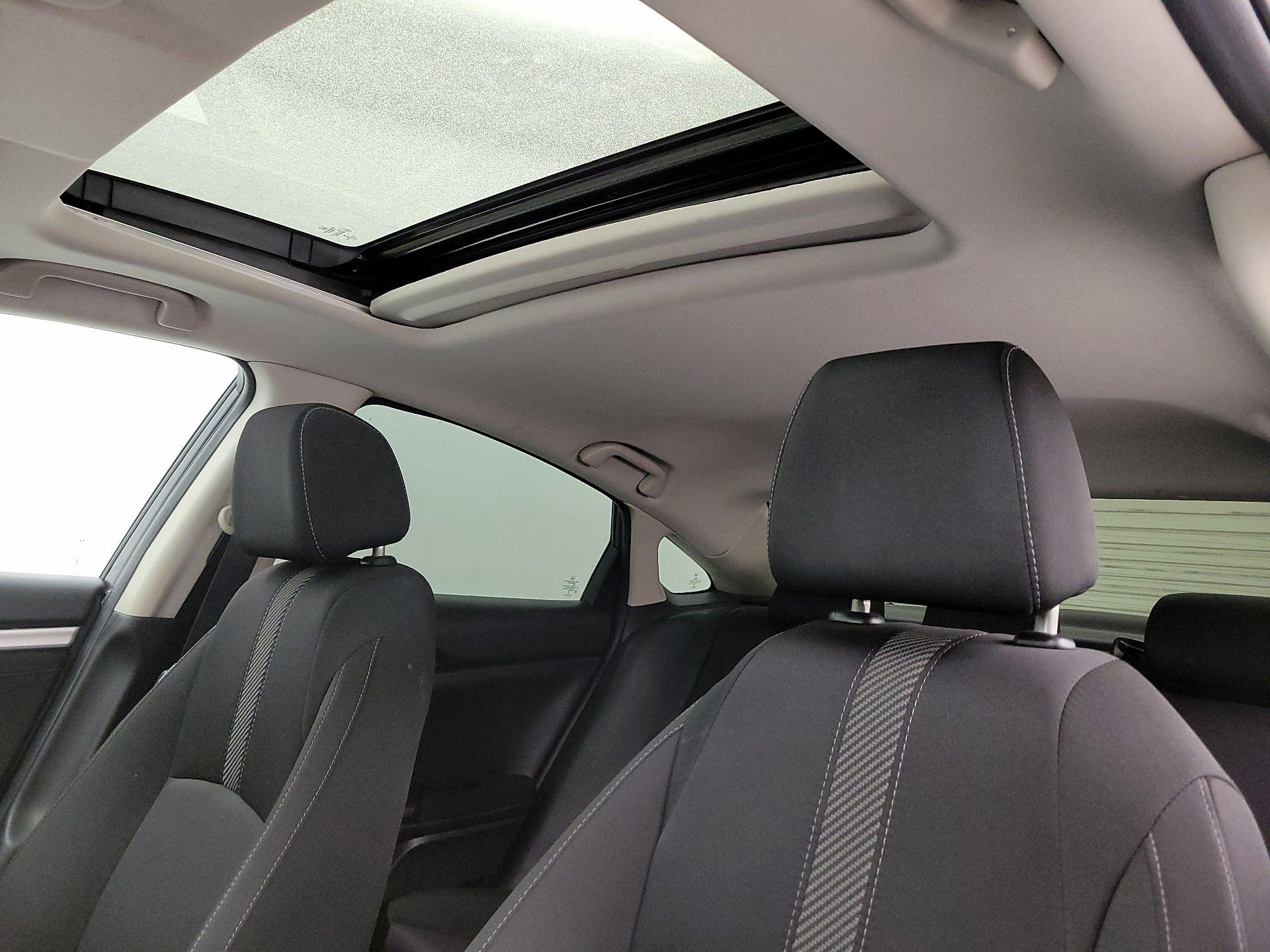 Thumbnail: 2017 Honda Civic - 19