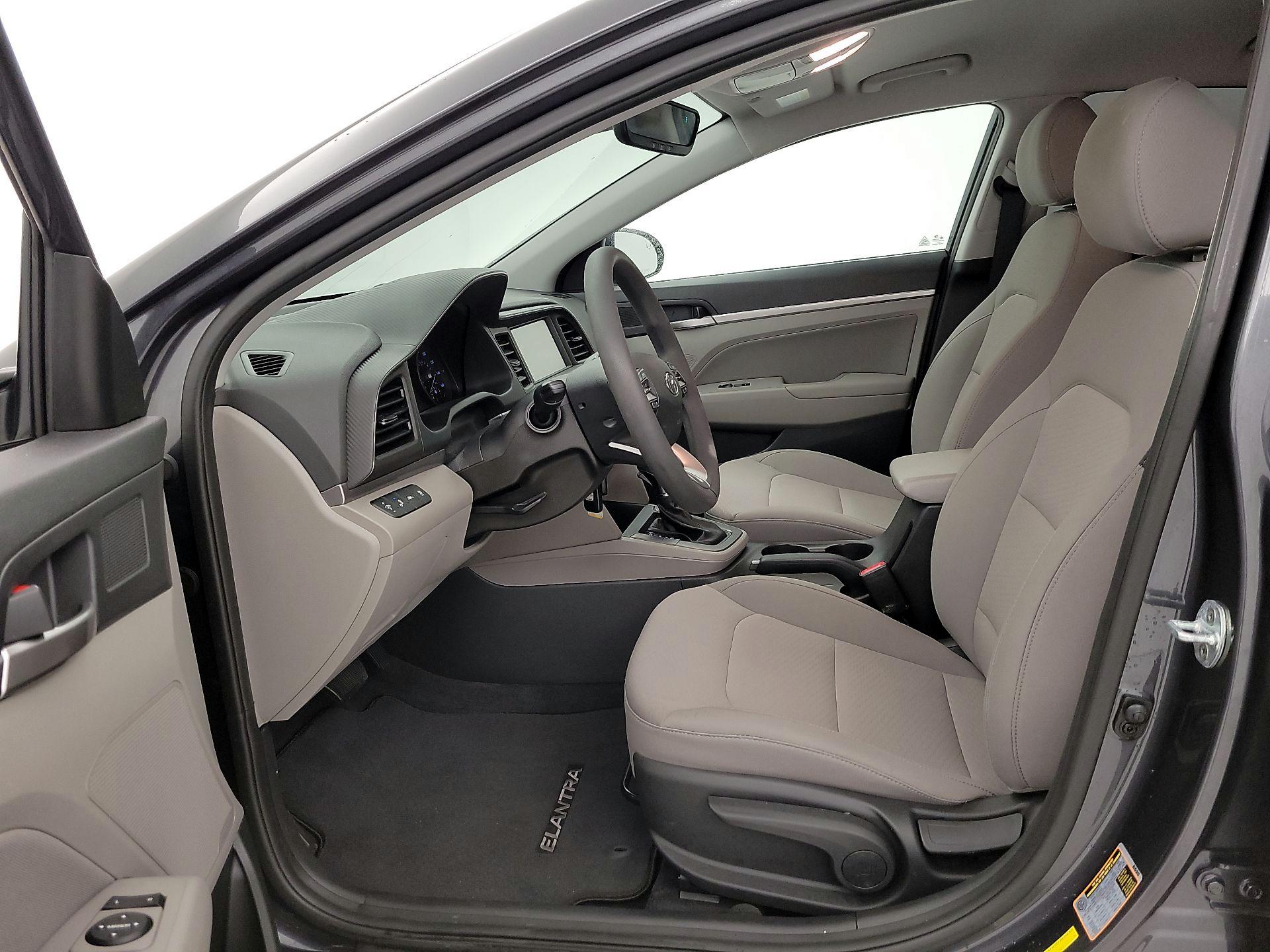 Thumbnail: 2020 Hyundai Elantra - 11