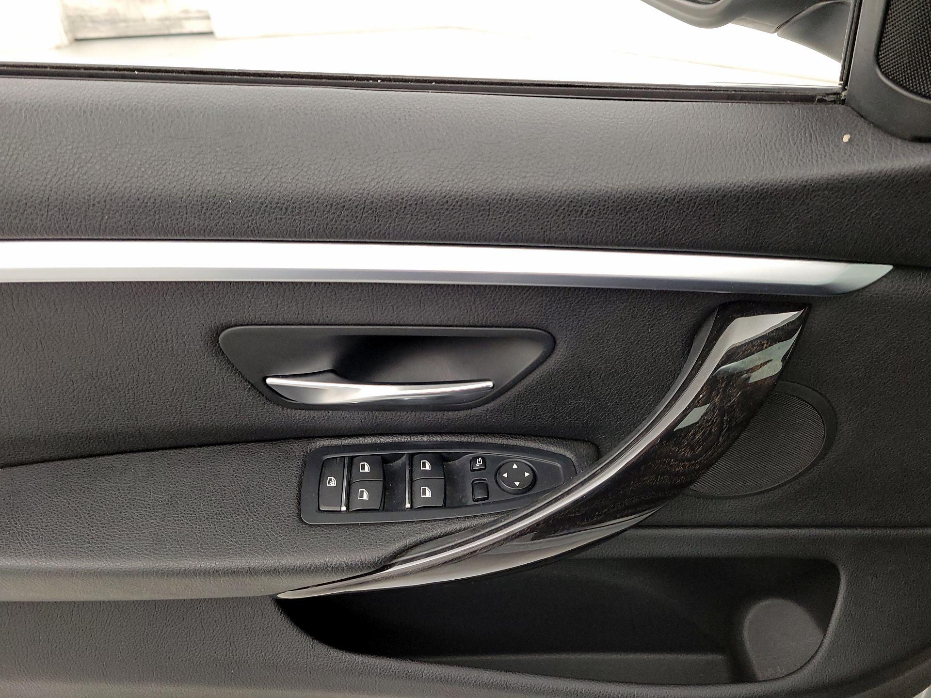 Thumbnail: 2018 BMW 4 Series - 12