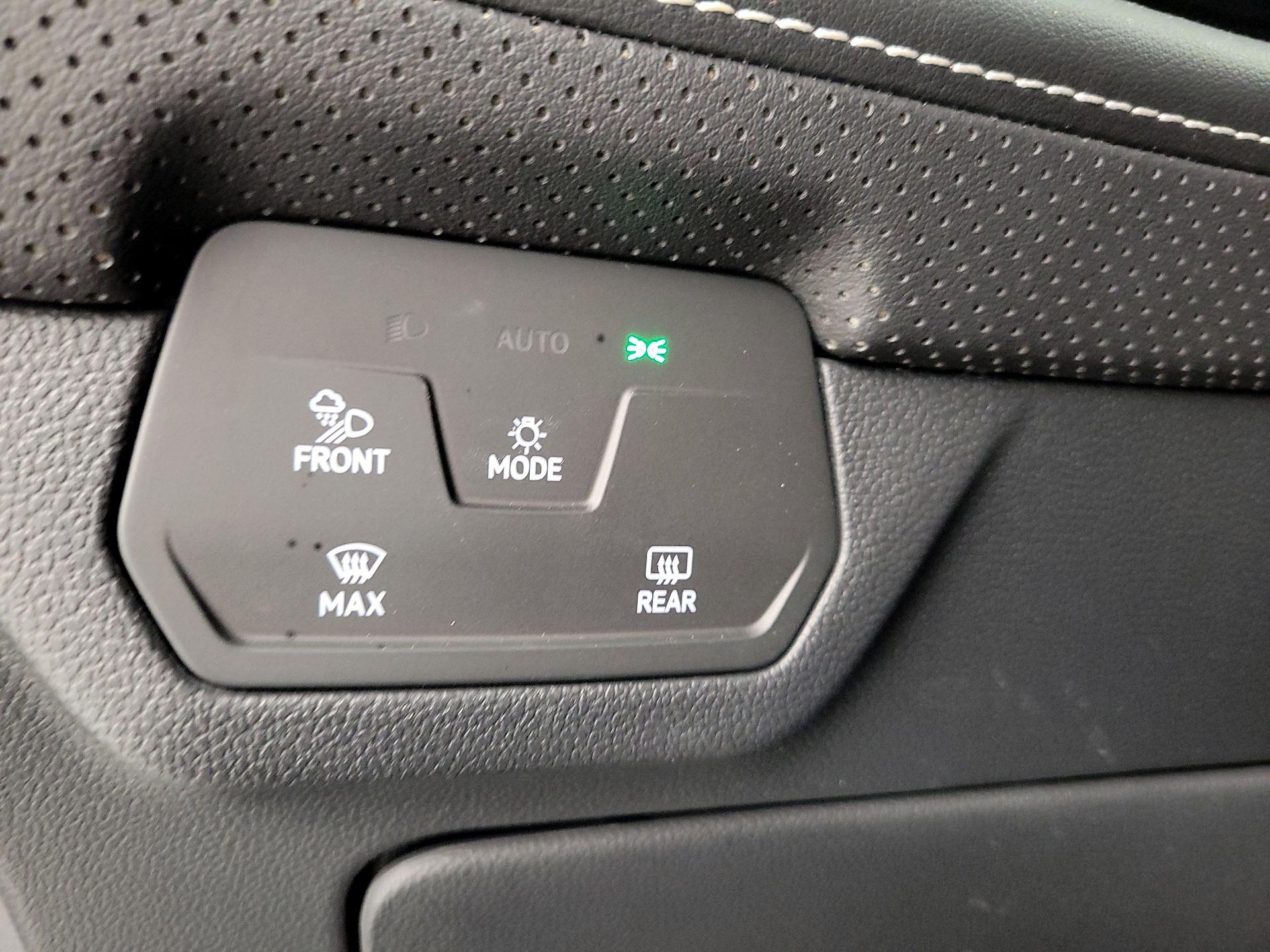 Thumbnail: 2024 Volkswagen Atlas - 13