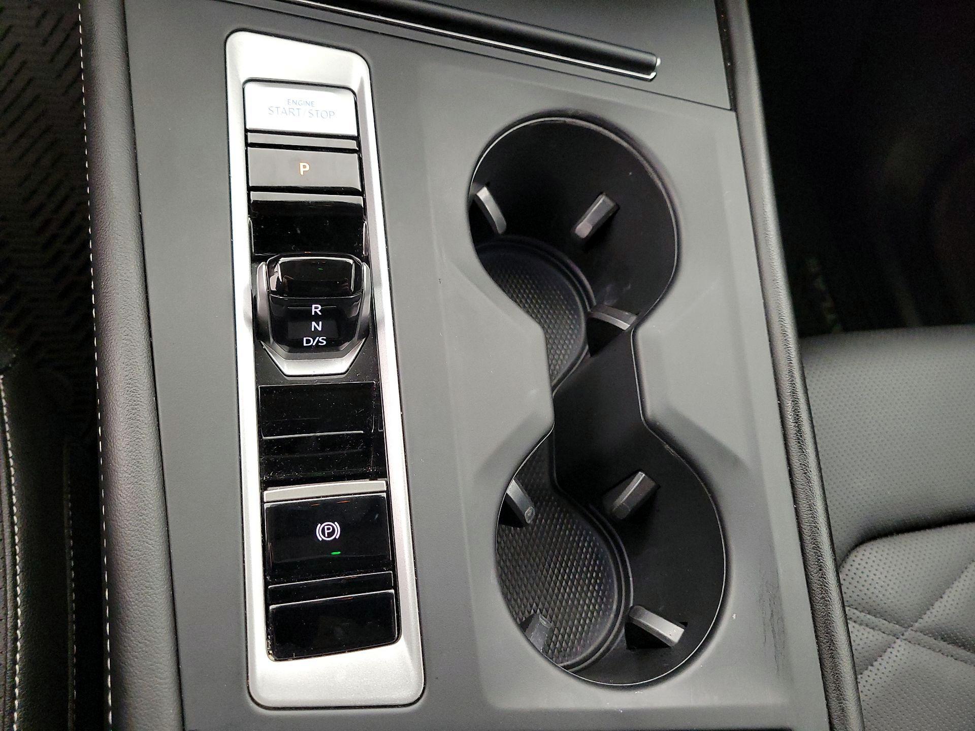 Thumbnail: 2024 Volkswagen Atlas - 17