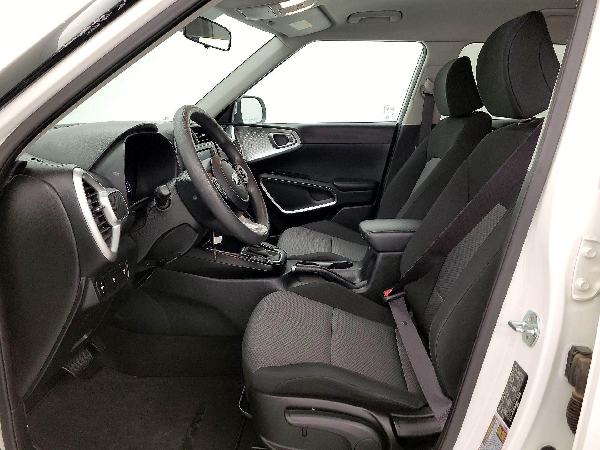 Thumbnail: 2020 Kia Soul - 11