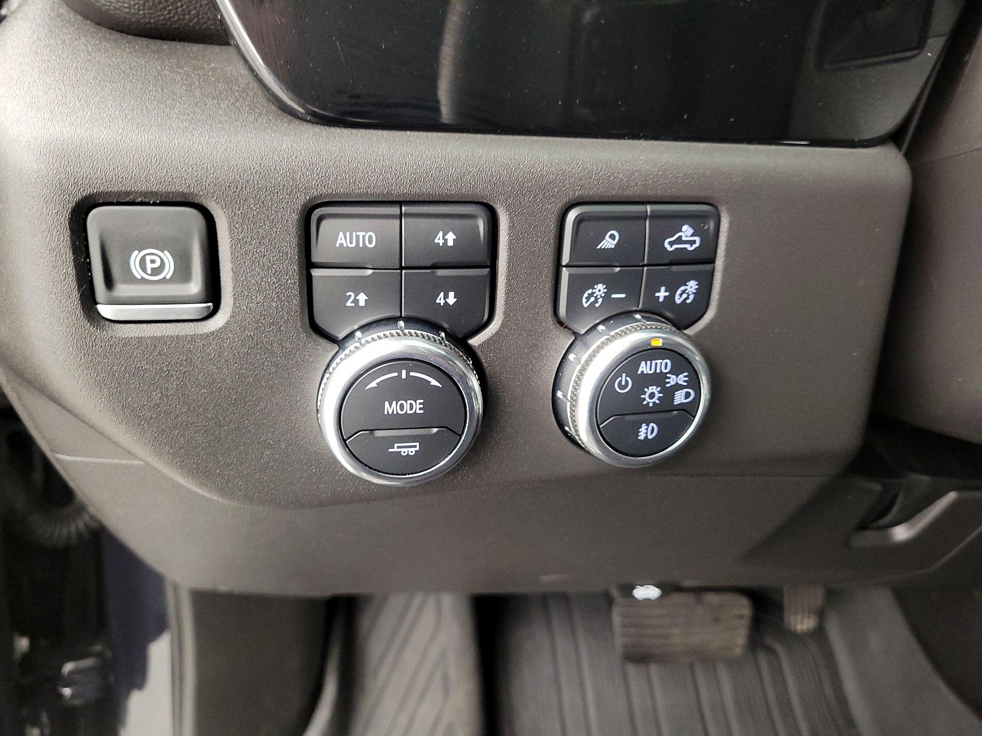 Thumbnail: 2024 GMC Sierra 1500 - 13