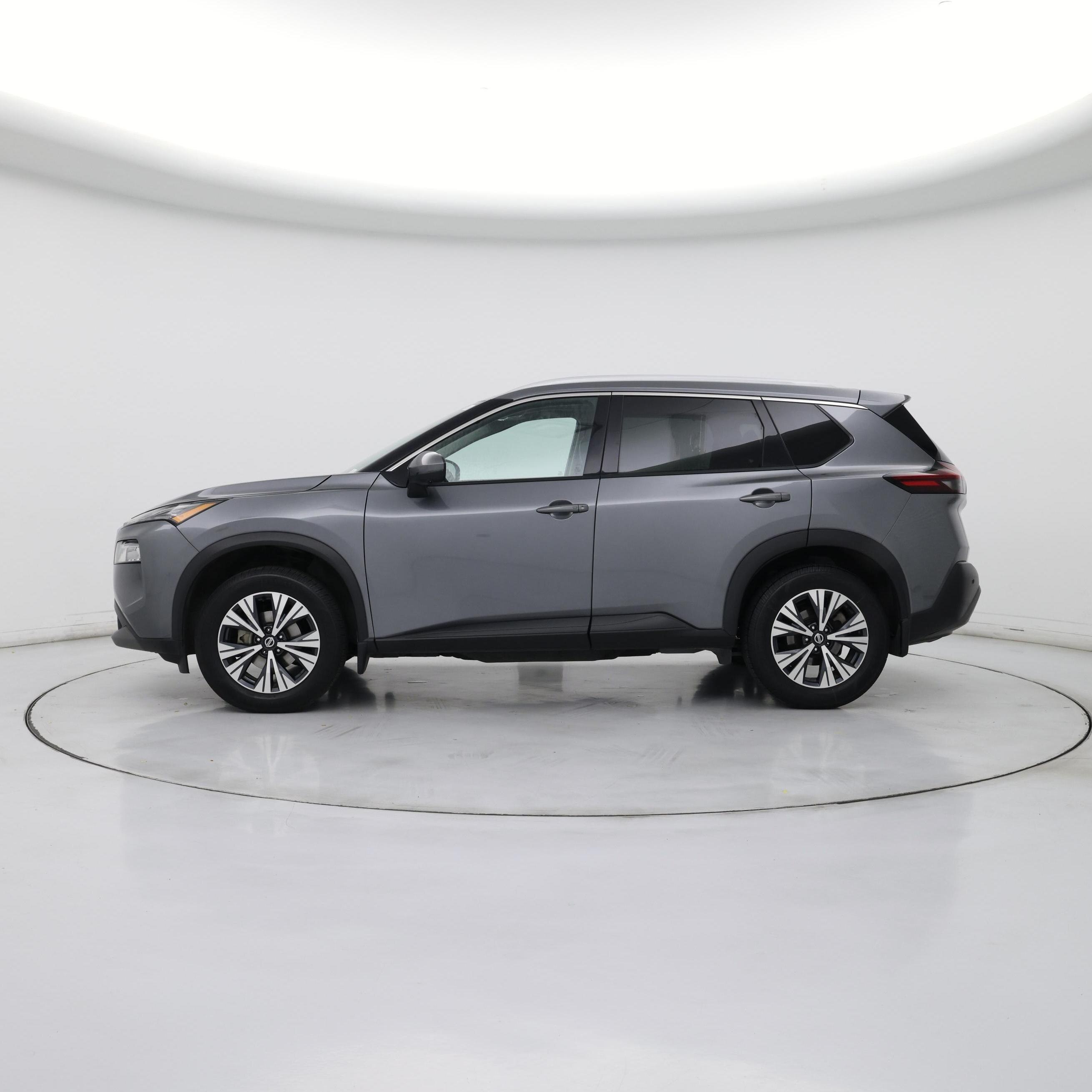 Thumbnail: 2021 Nissan Rogue - 3