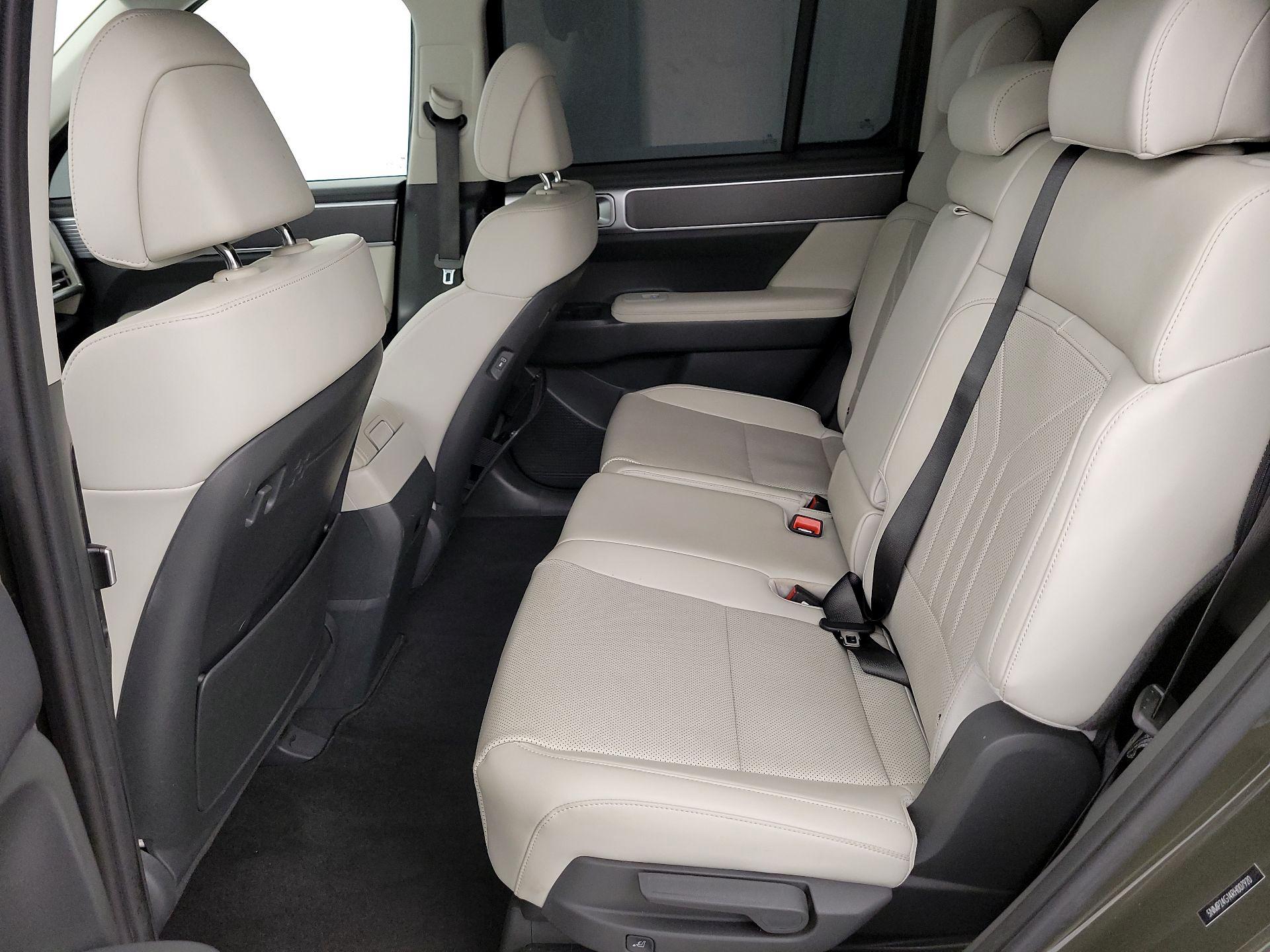 Thumbnail: 2024 Hyundai Santa Fe - 19