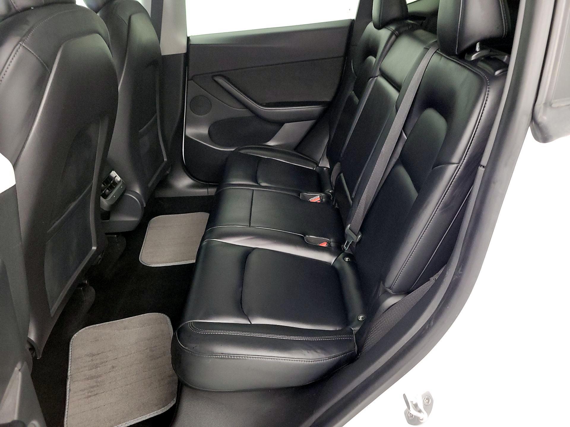 Thumbnail: 2021 Tesla Model Y - 19