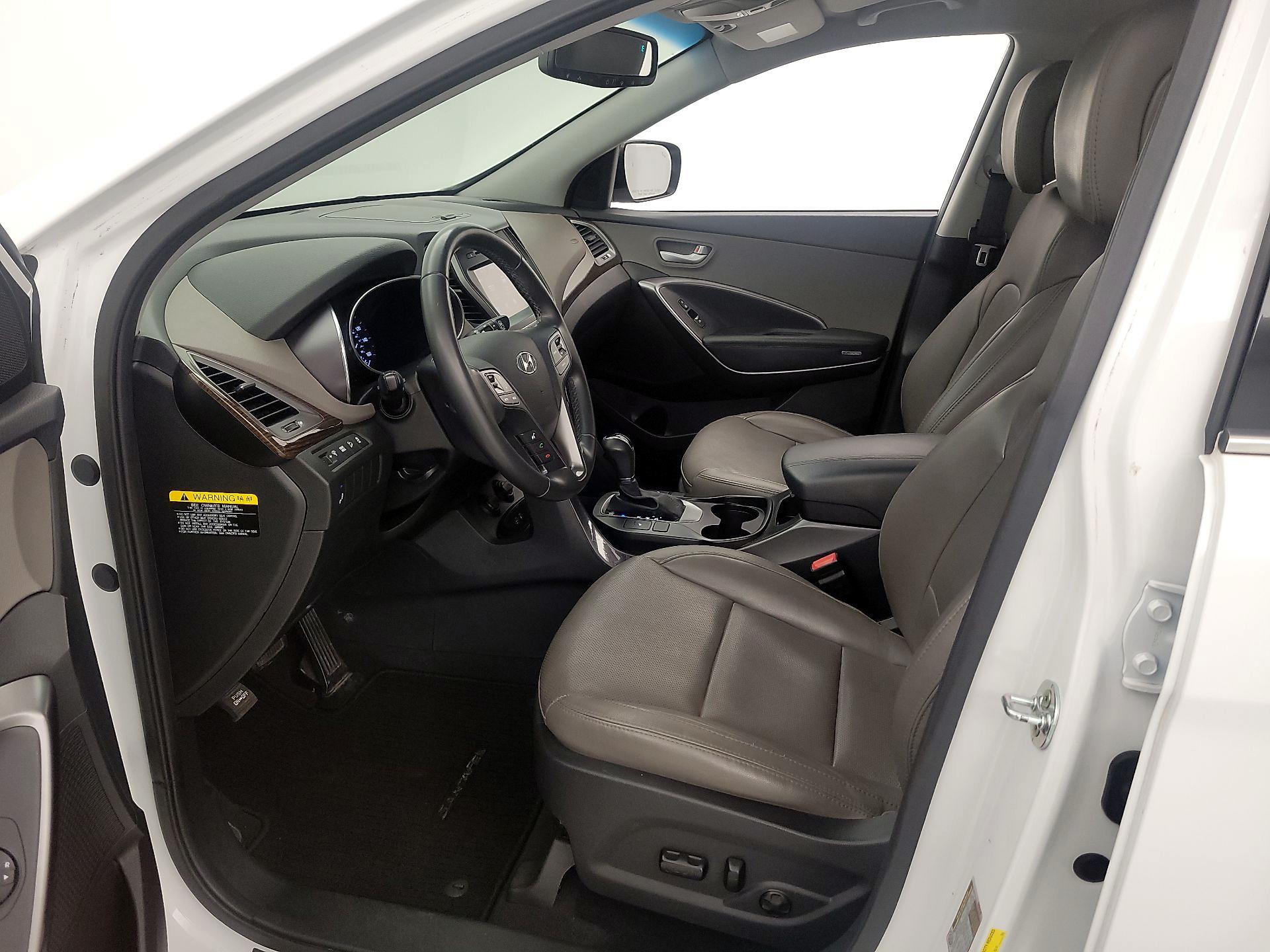 Thumbnail: 2017 Hyundai Santa Fe - 11