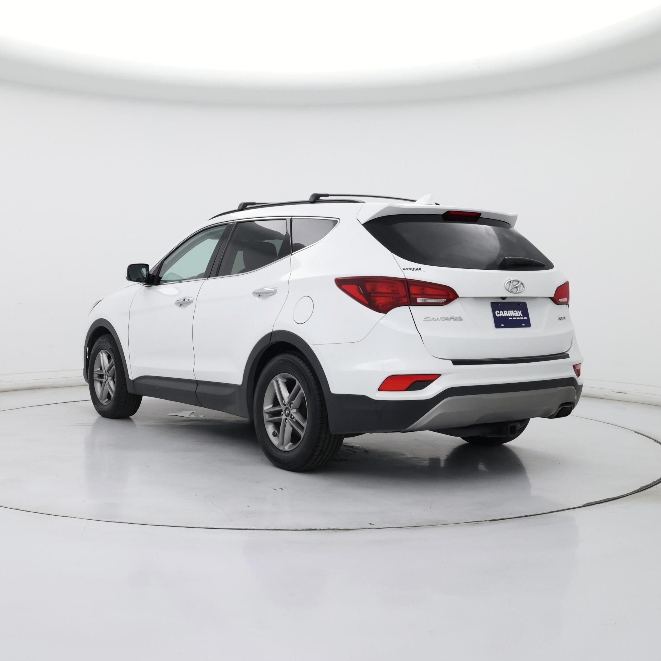 Thumbnail: 2017 Hyundai Santa Fe - 2