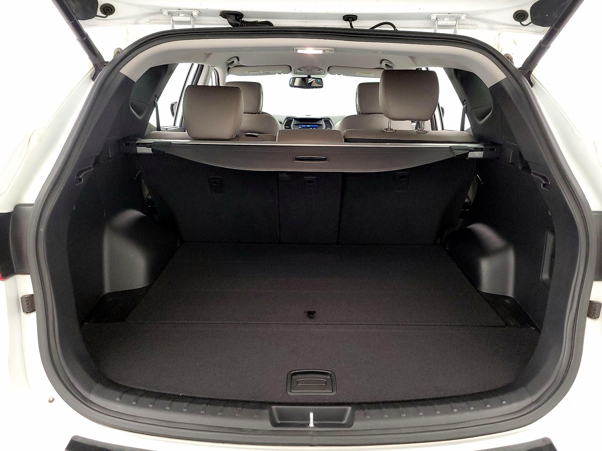 Thumbnail: 2017 Hyundai Santa Fe - 20