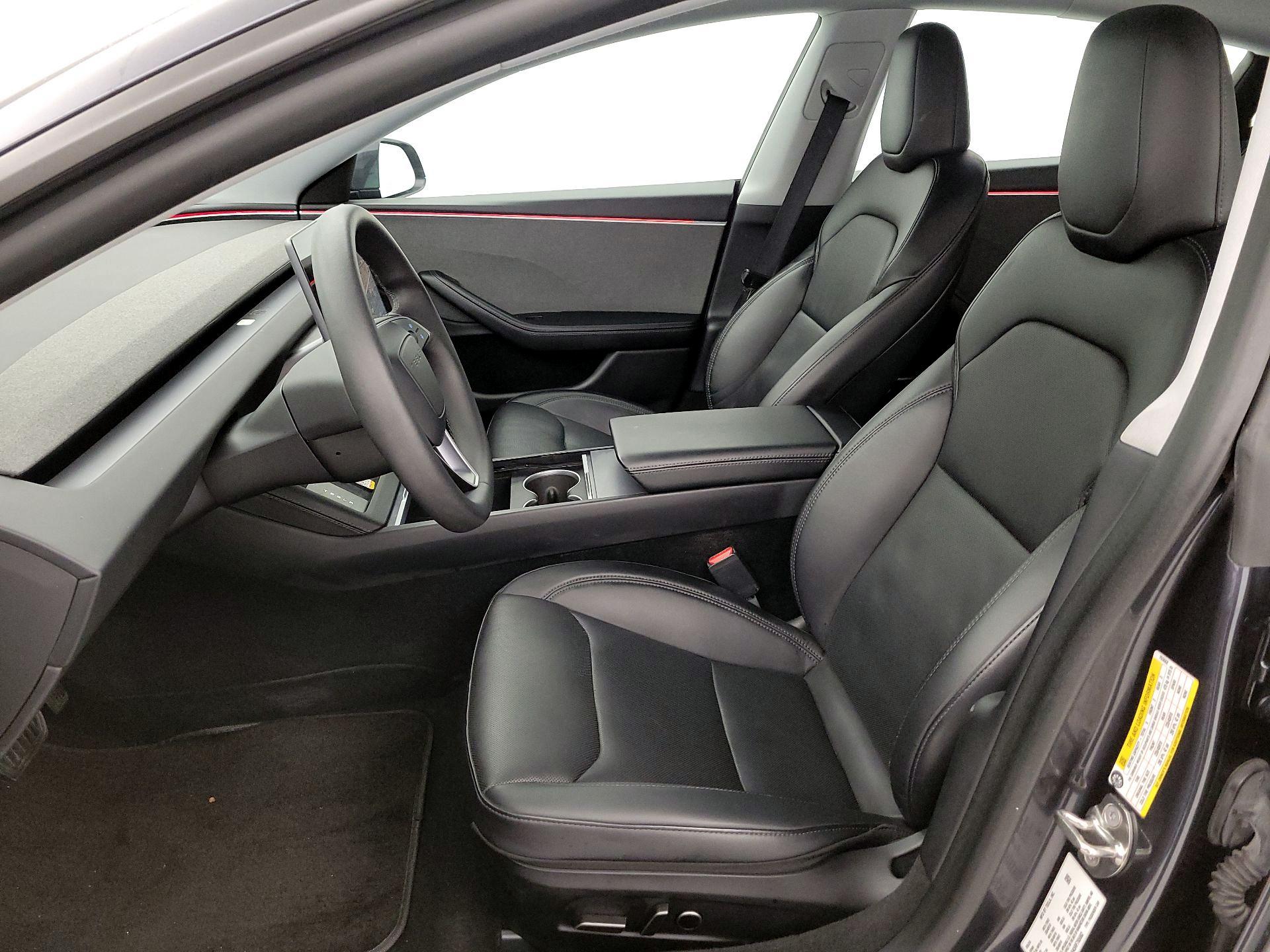 Thumbnail: 2024 Tesla Model 3 - 11