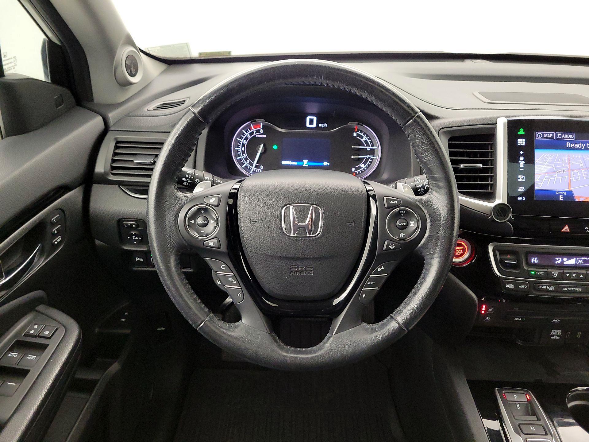 Thumbnail: 2016 Honda Pilot - 10