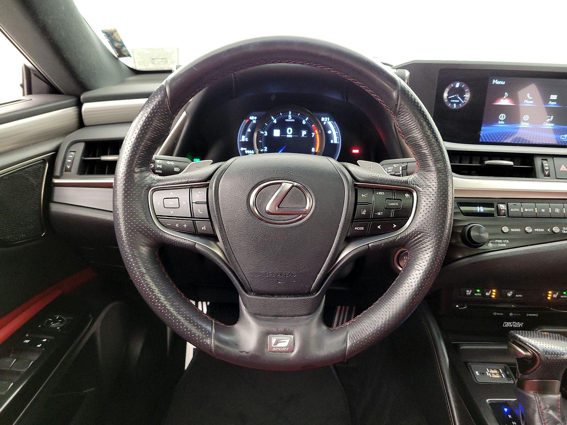 Thumbnail: 2019 Lexus ES - 10