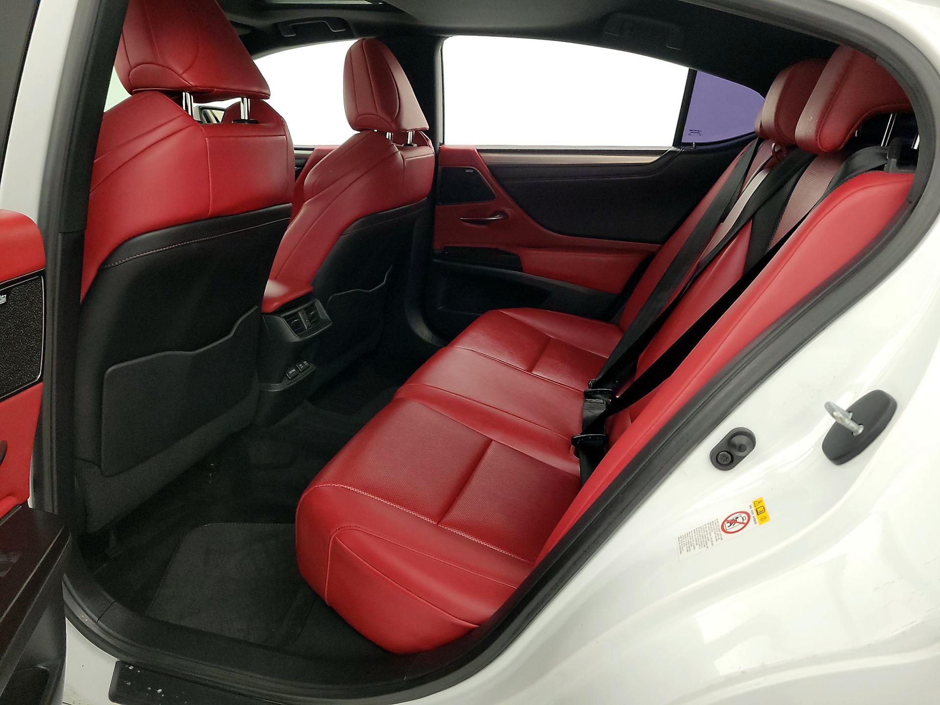 Thumbnail: 2019 Lexus ES - 20