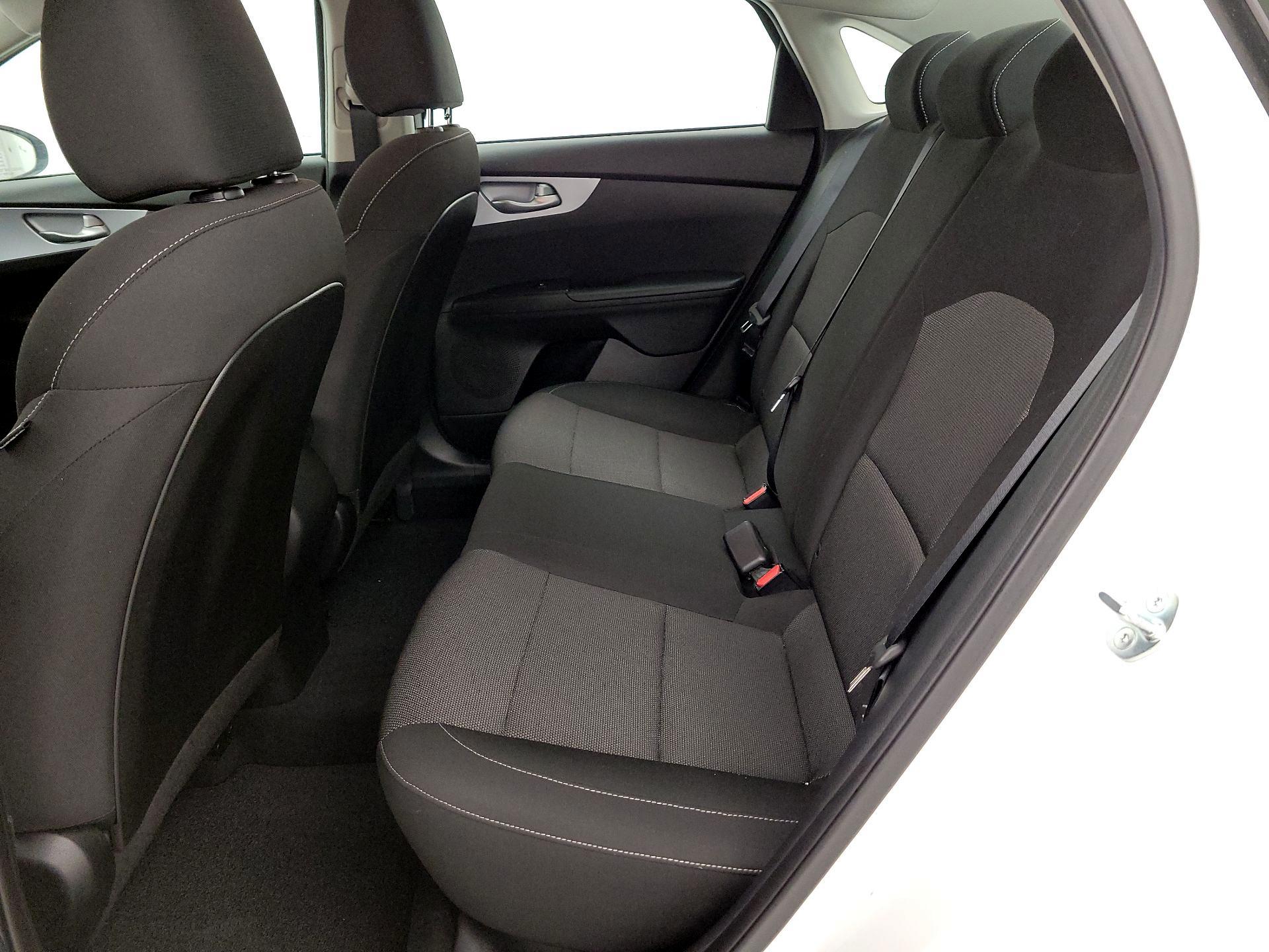 Thumbnail: 2023 Kia Forte - 19