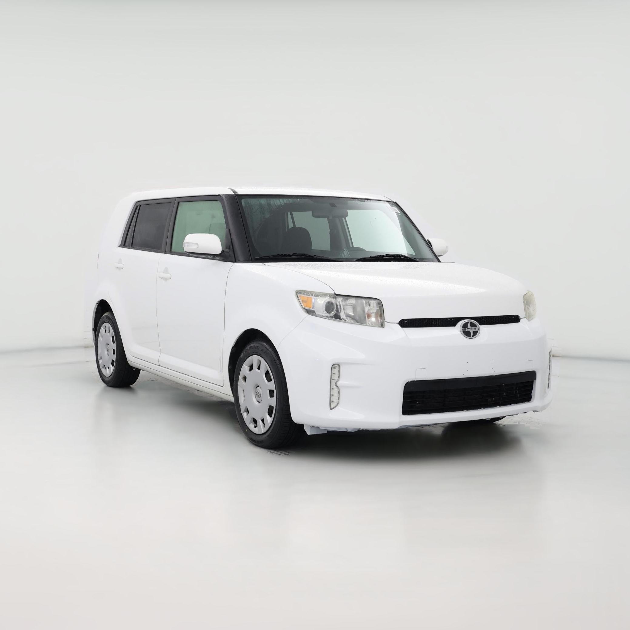 Thumbnail: 2015 Scion xB - 1