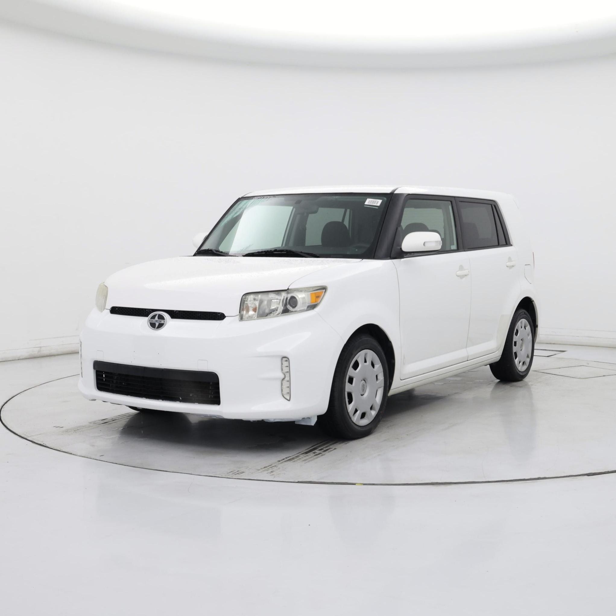 Thumbnail: 2015 Scion xB - 4