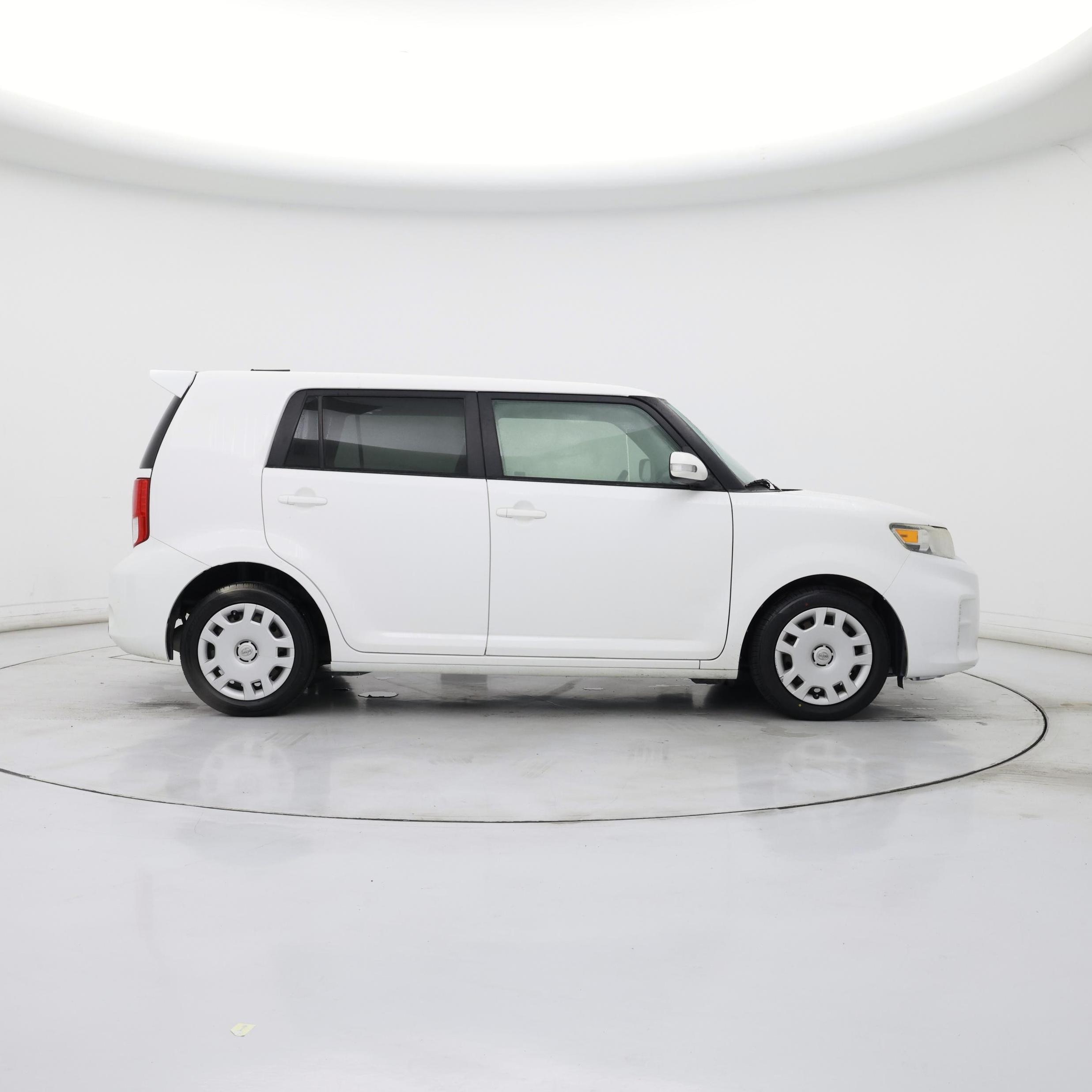 Thumbnail: 2015 Scion xB - 7