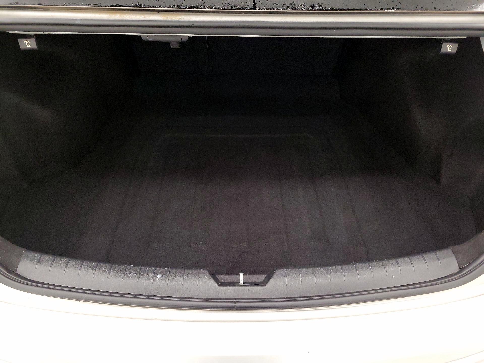 Thumbnail: 2018 Hyundai Sonata - 20