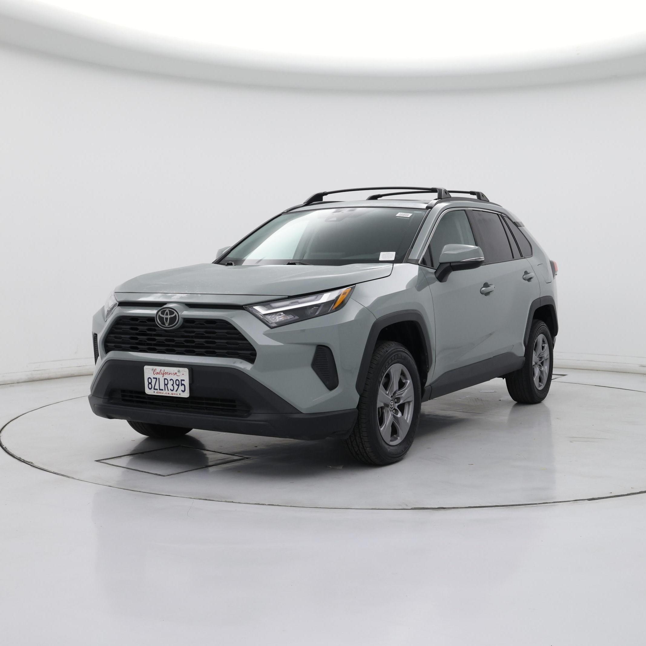 Thumbnail: 2022 Toyota RAV4 - 4