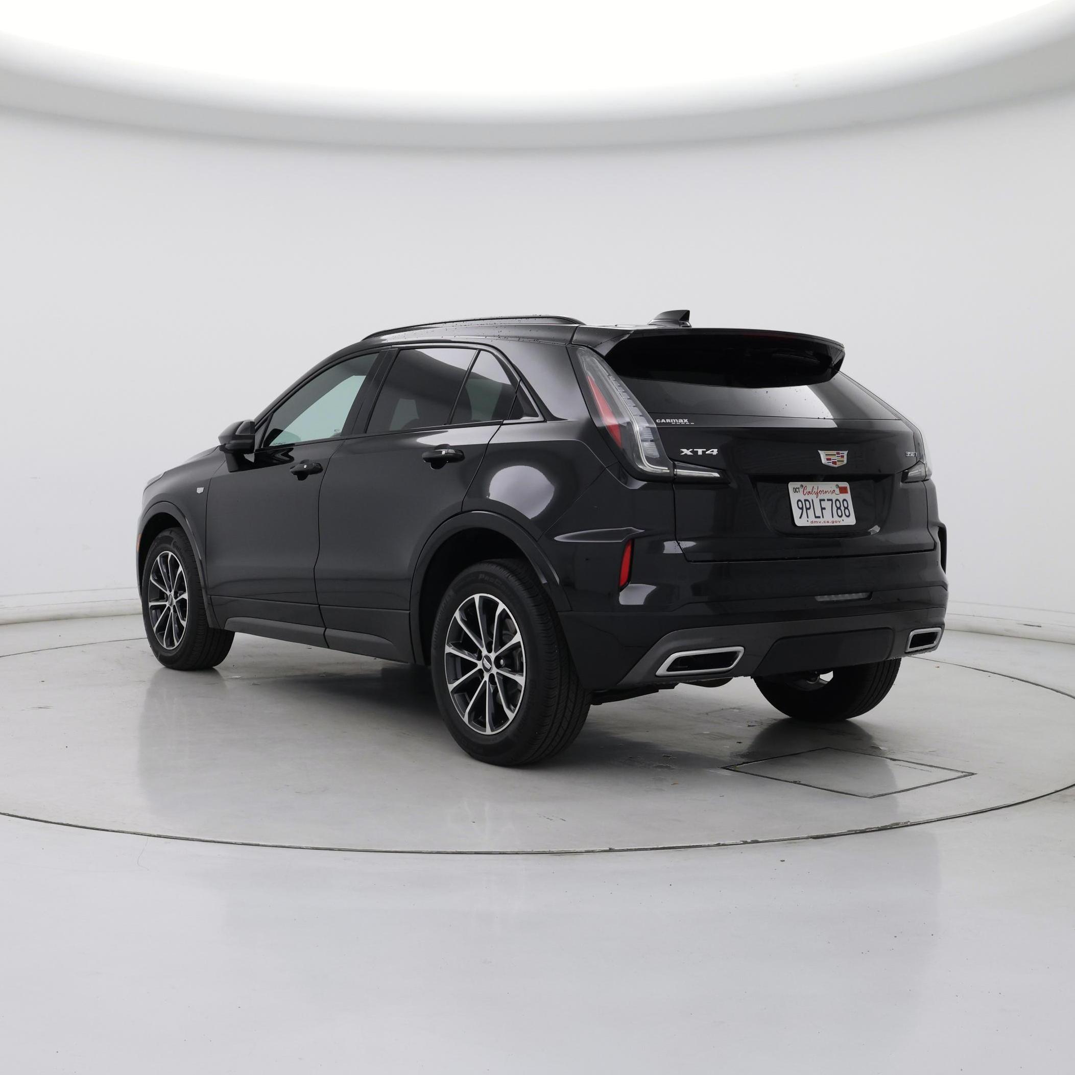 Thumbnail: 2024 Cadillac XT4 - 2
