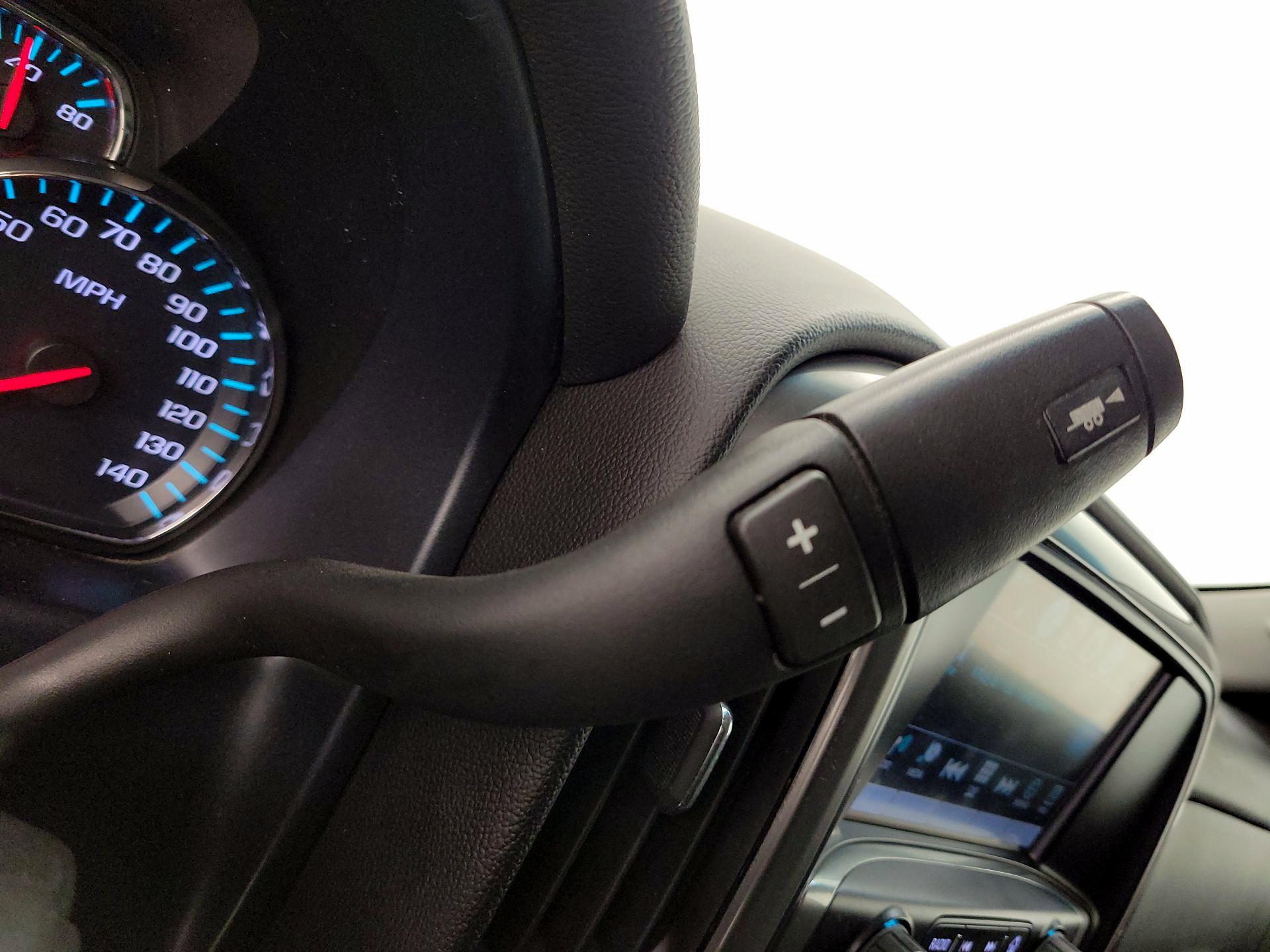 Thumbnail: 2018 Chevrolet Silverado 1500 - 17