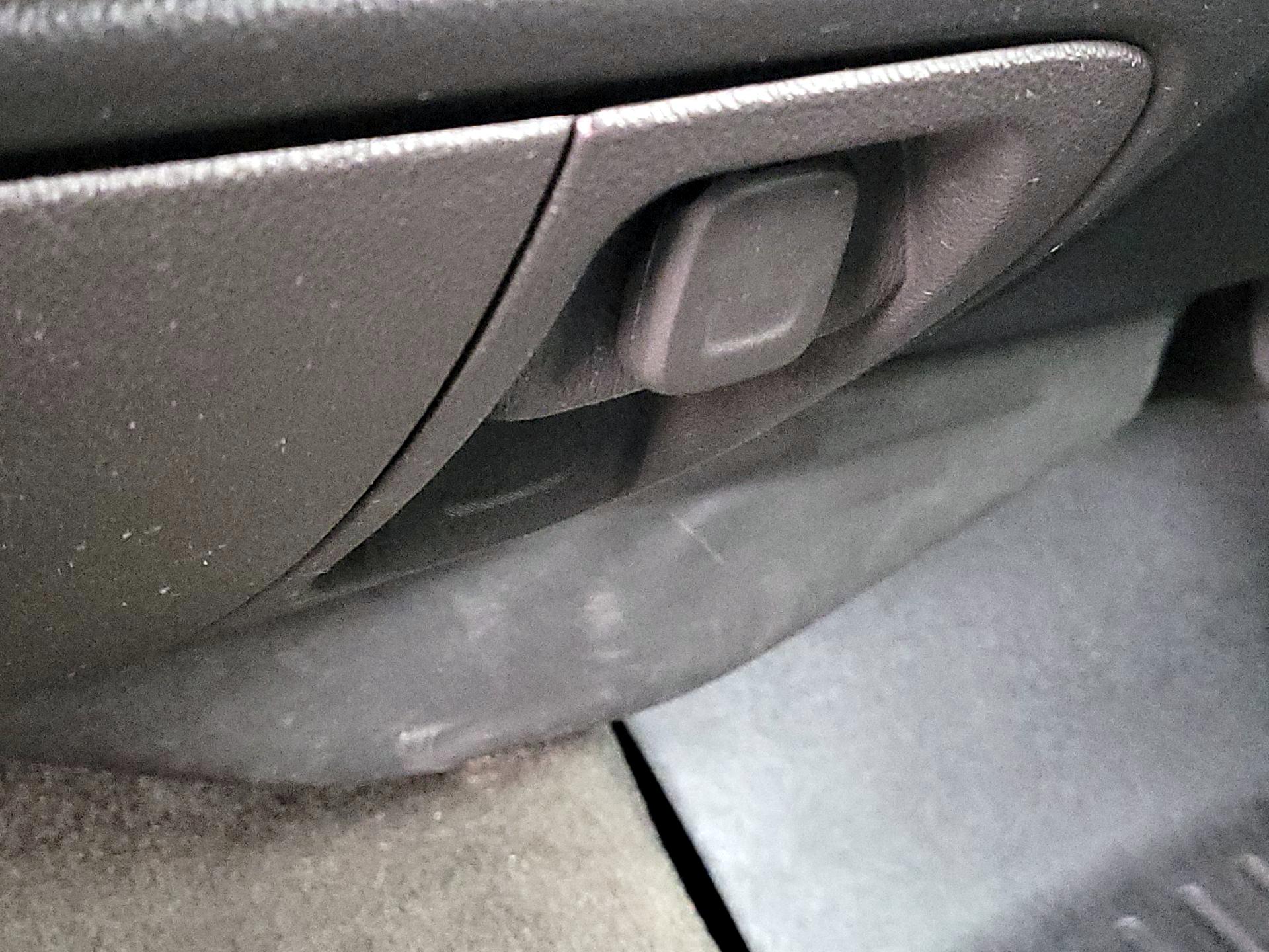 Thumbnail: 2018 Chevrolet Silverado 1500 - 18