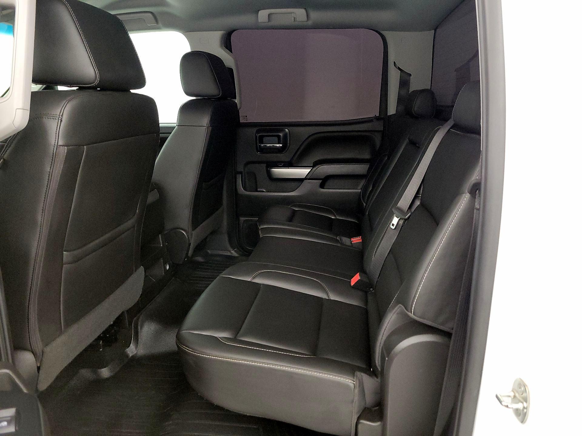 Thumbnail: 2018 Chevrolet Silverado 1500 - 19