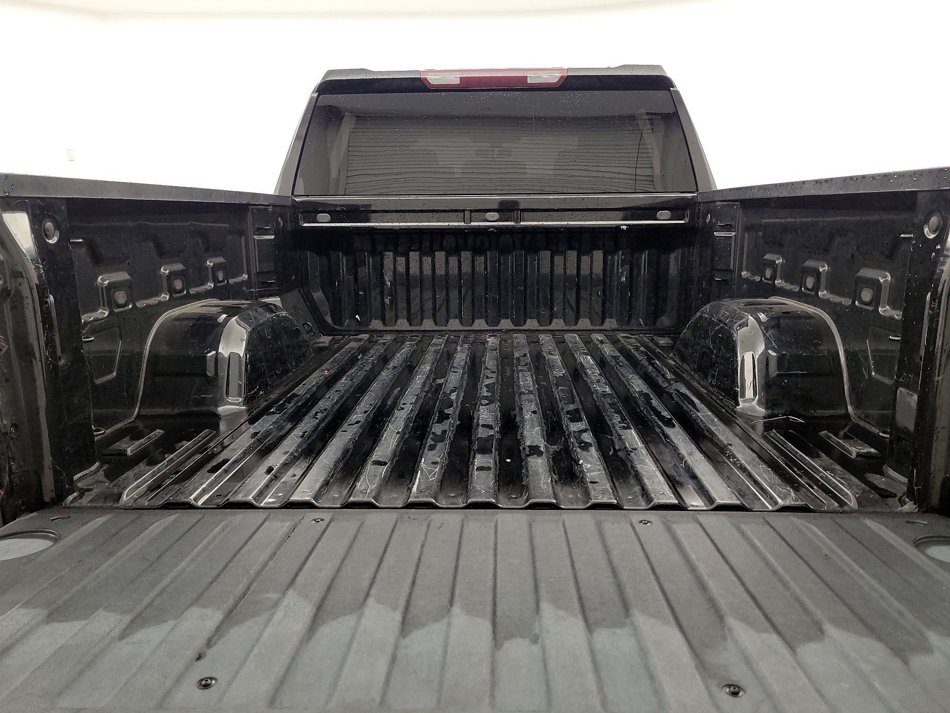 Thumbnail: 2021 Chevrolet Silverado 1500 - 20