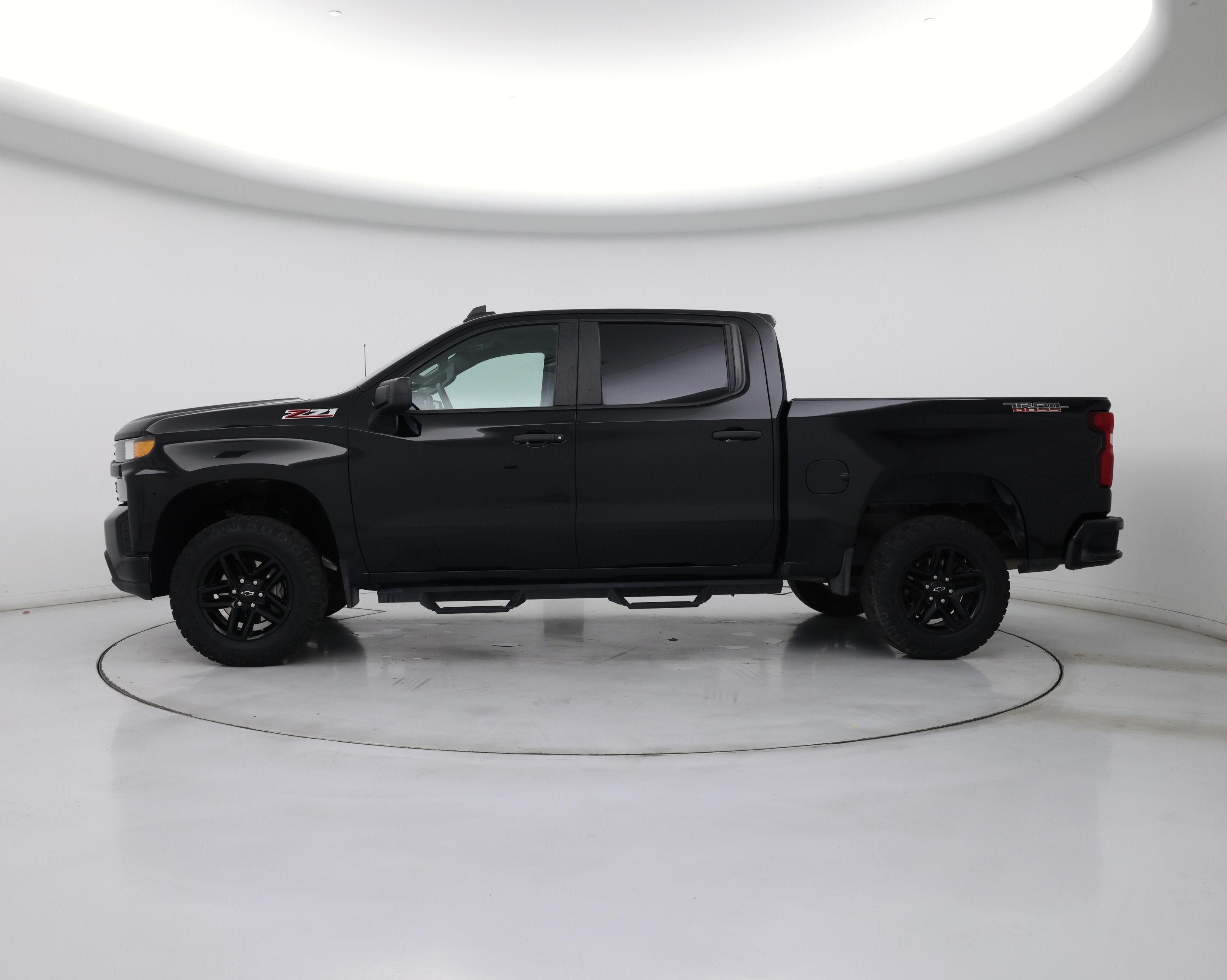 Thumbnail: 2021 Chevrolet Silverado 1500 - 3