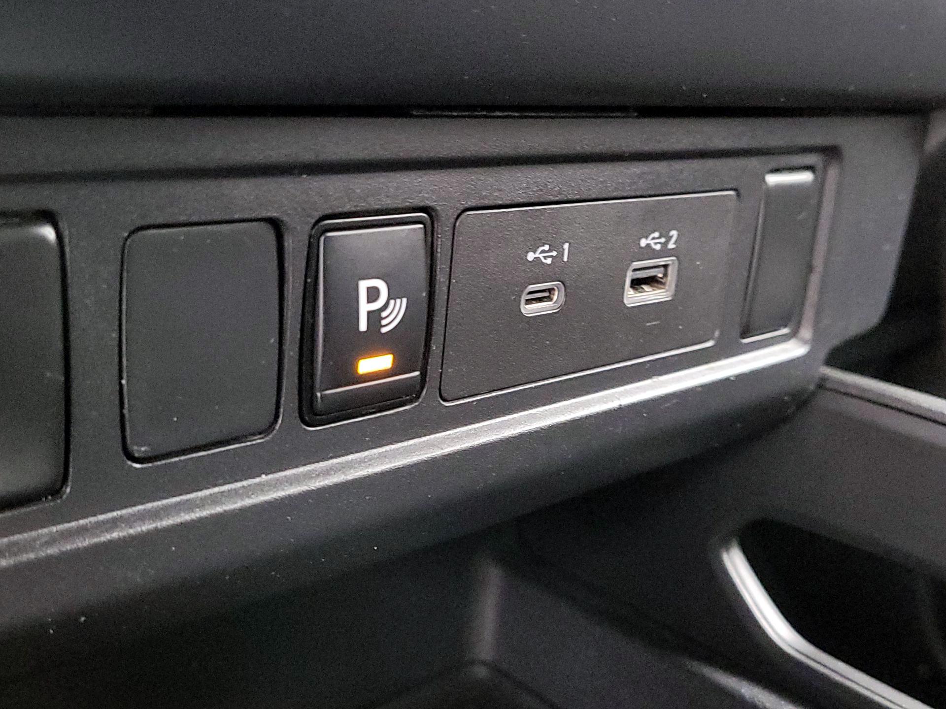 Thumbnail: 2022 Nissan Frontier - 18