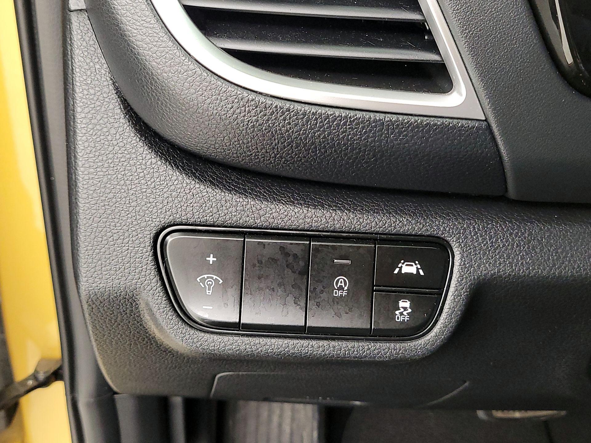 Thumbnail: 2021 Kia Seltos - 13