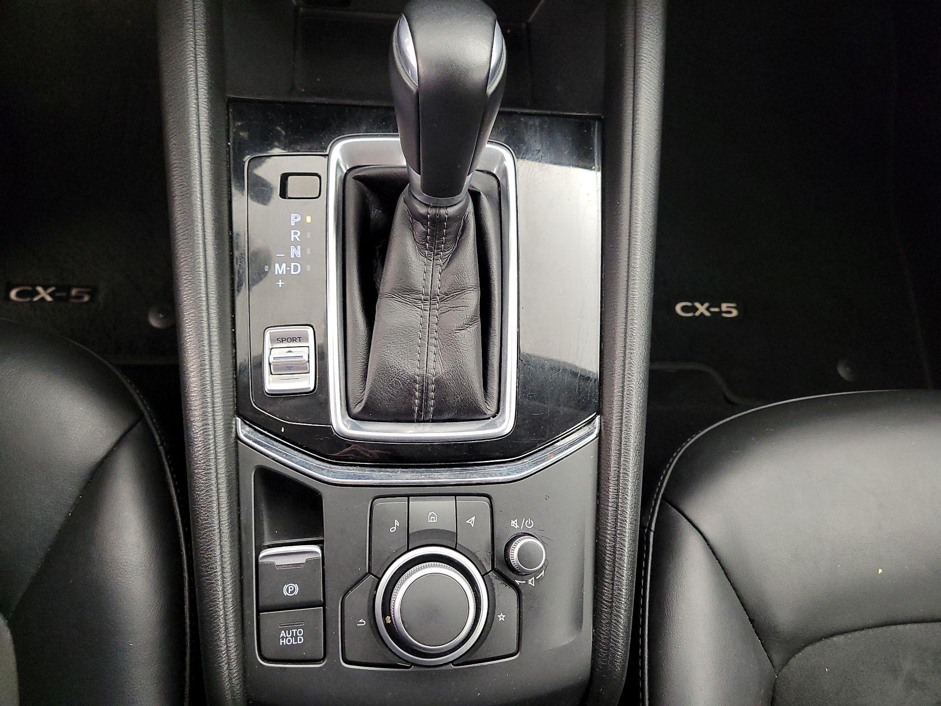 Thumbnail: 2022 Mazda CX-5 - 18