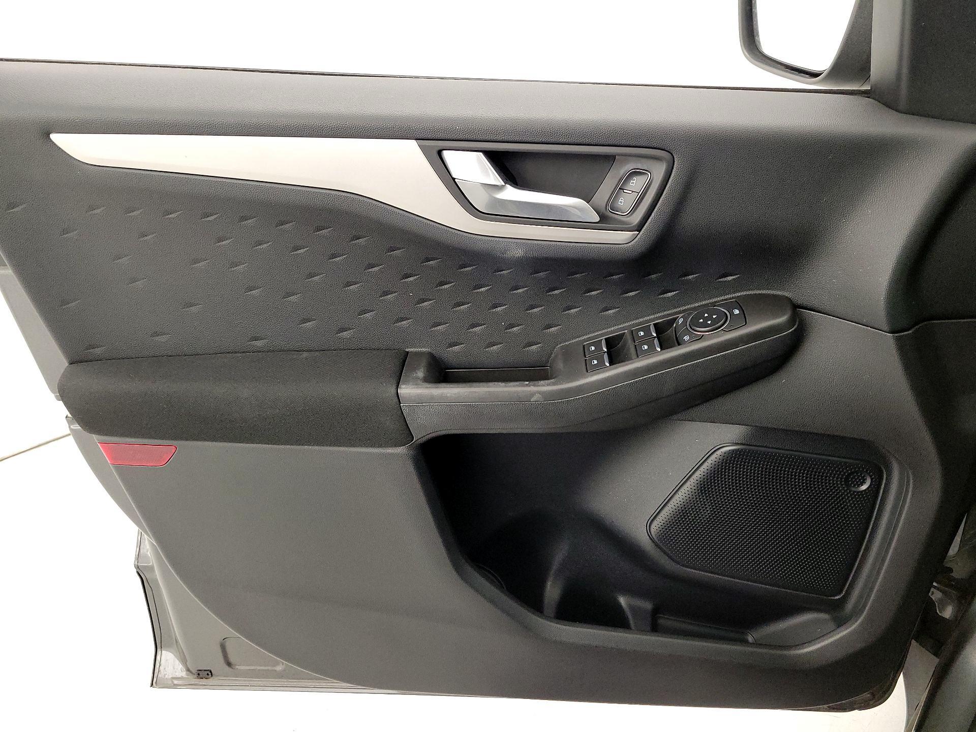 Thumbnail: 2020 Ford Escape - 12