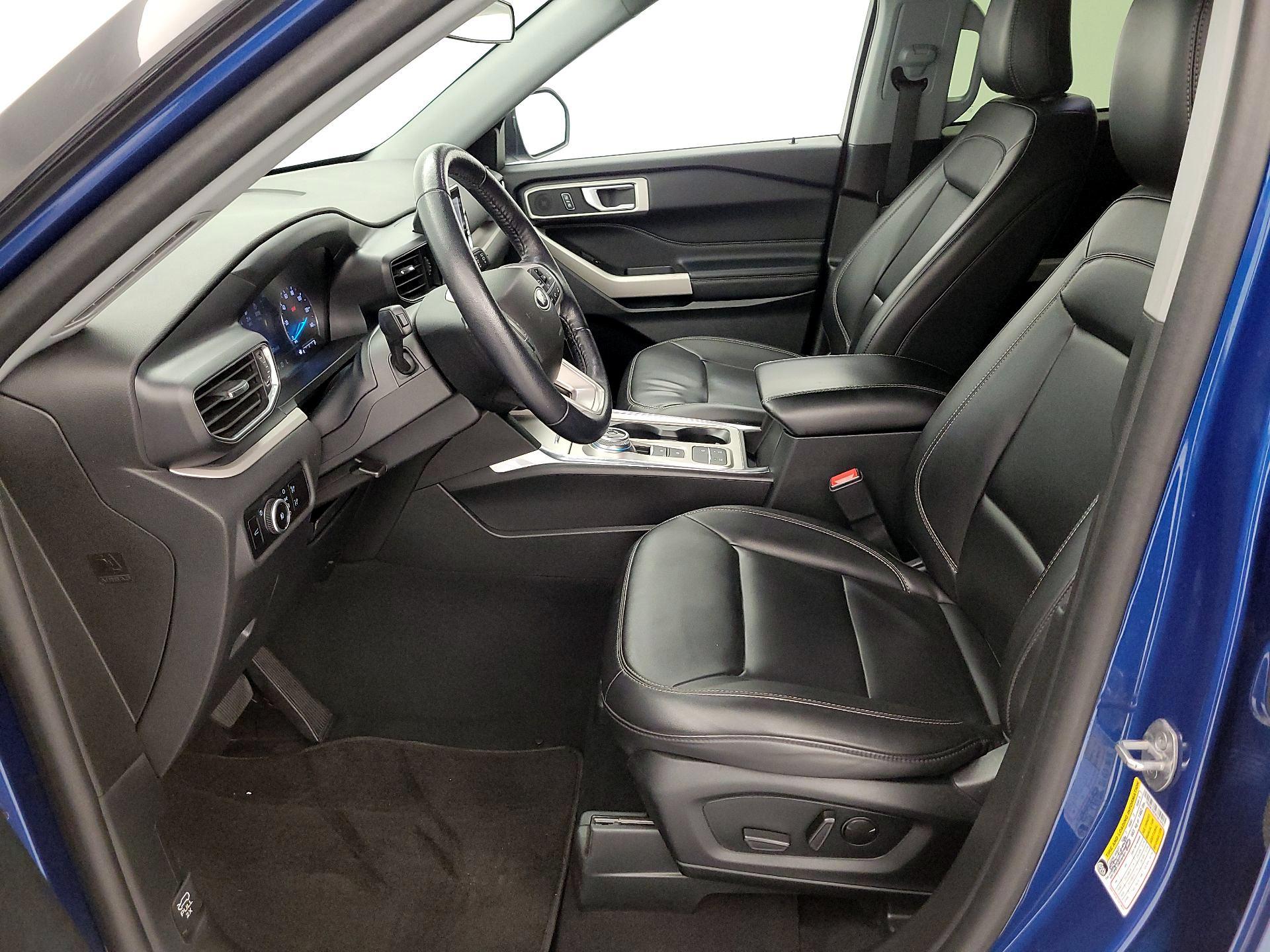 Thumbnail: 2023 Ford Explorer - 11