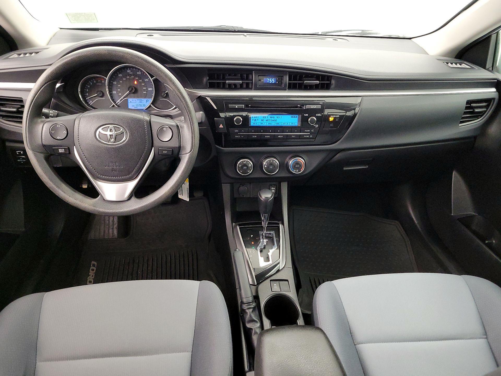 Thumbnail: 2015 Toyota Corolla - 9