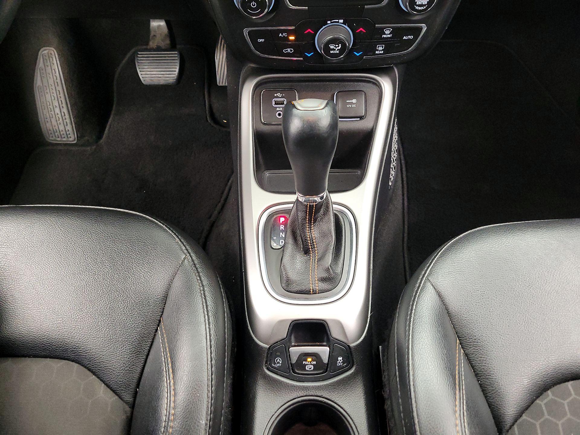 Thumbnail: 2020 Jeep Compass - 17