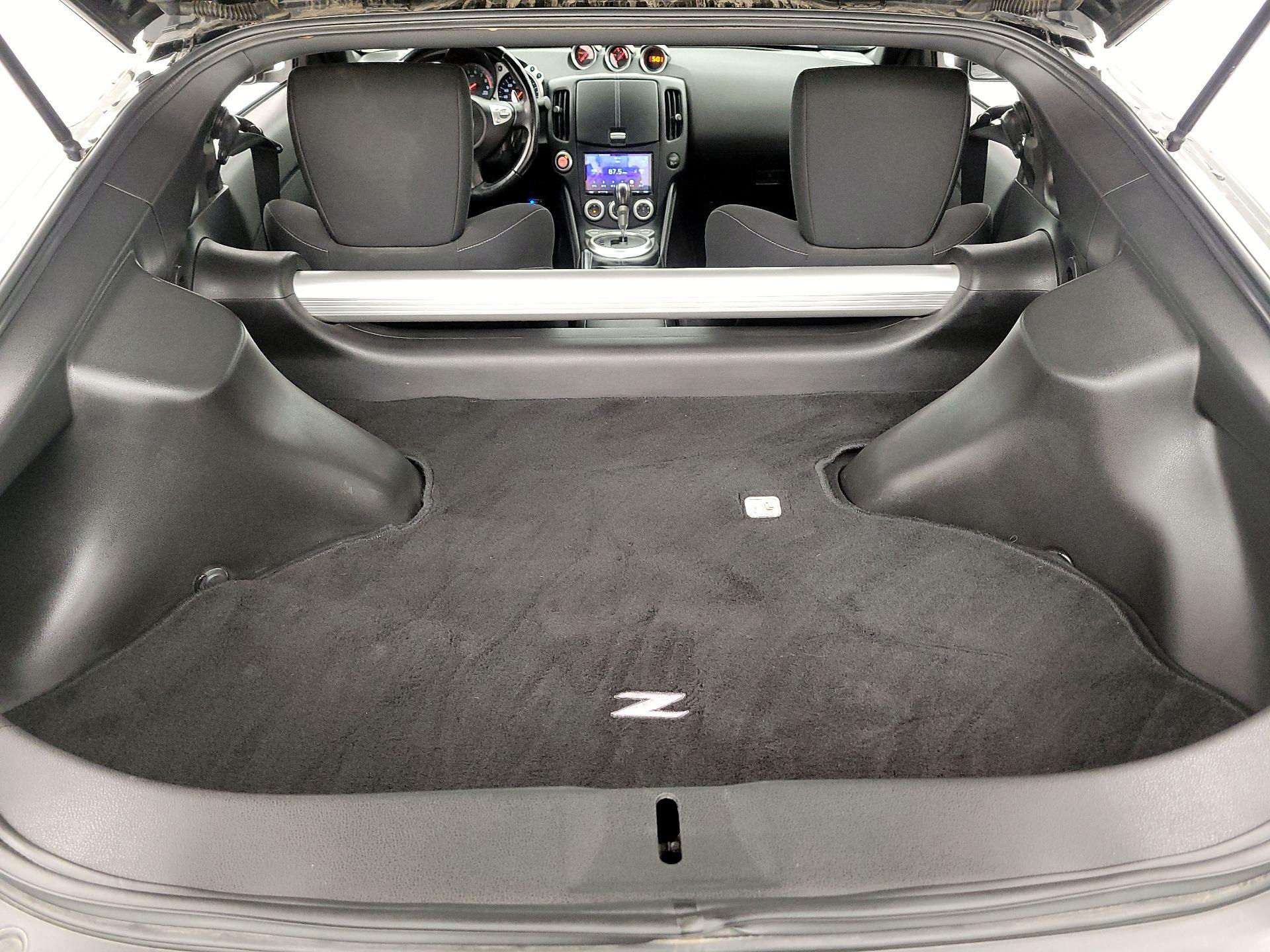 Thumbnail: 2015 Nissan Z - 17