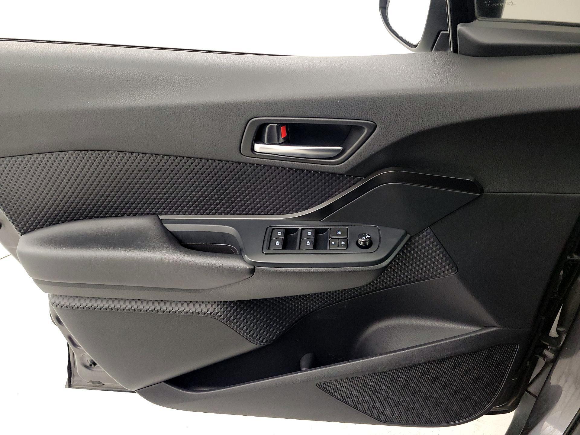 Thumbnail: 2019 Toyota C-HR - 12