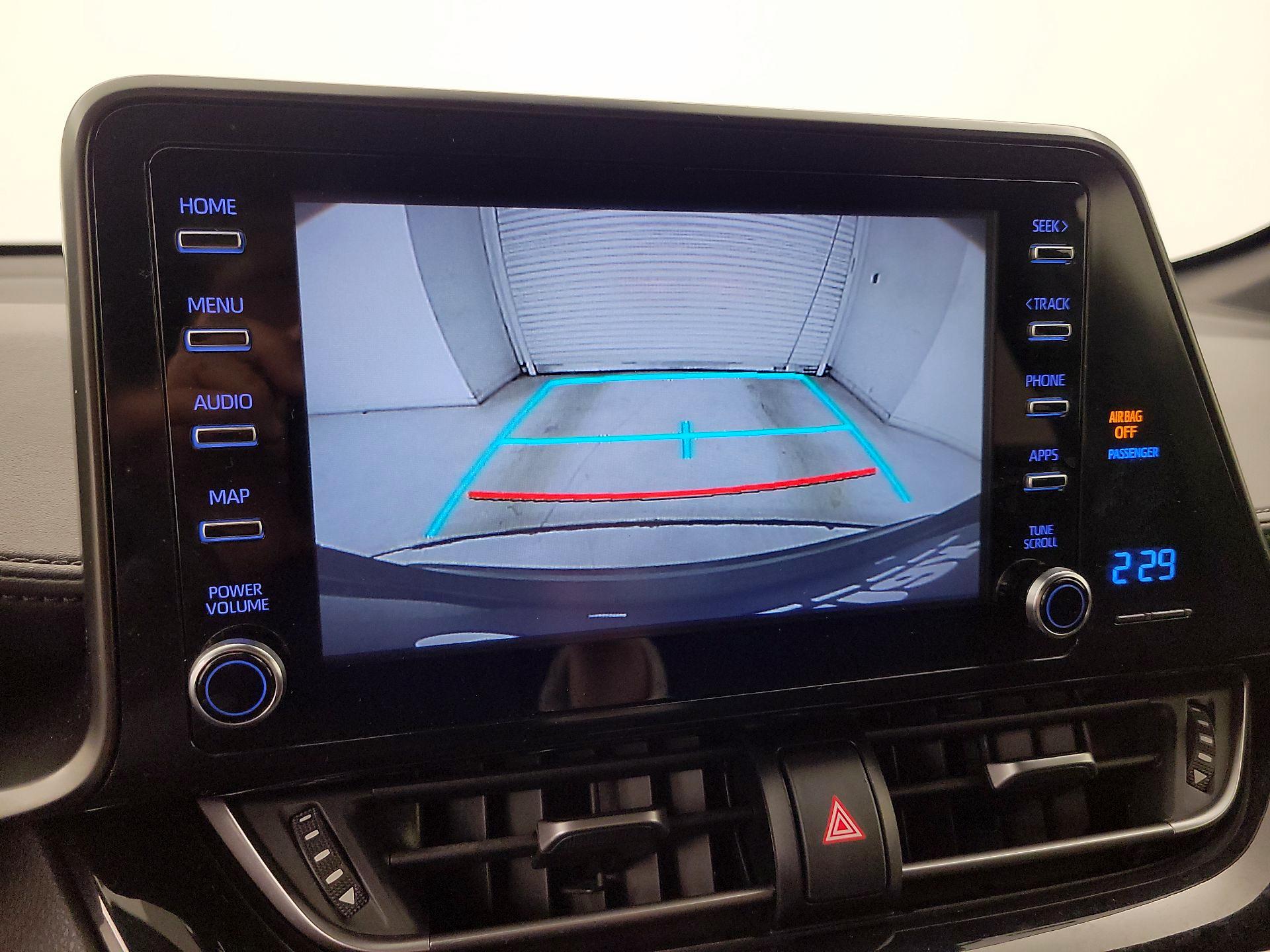 Thumbnail: 2019 Toyota C-HR - 14